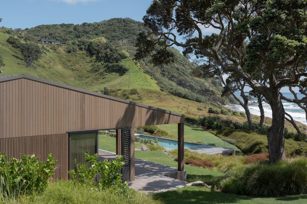 Pohutukawa House