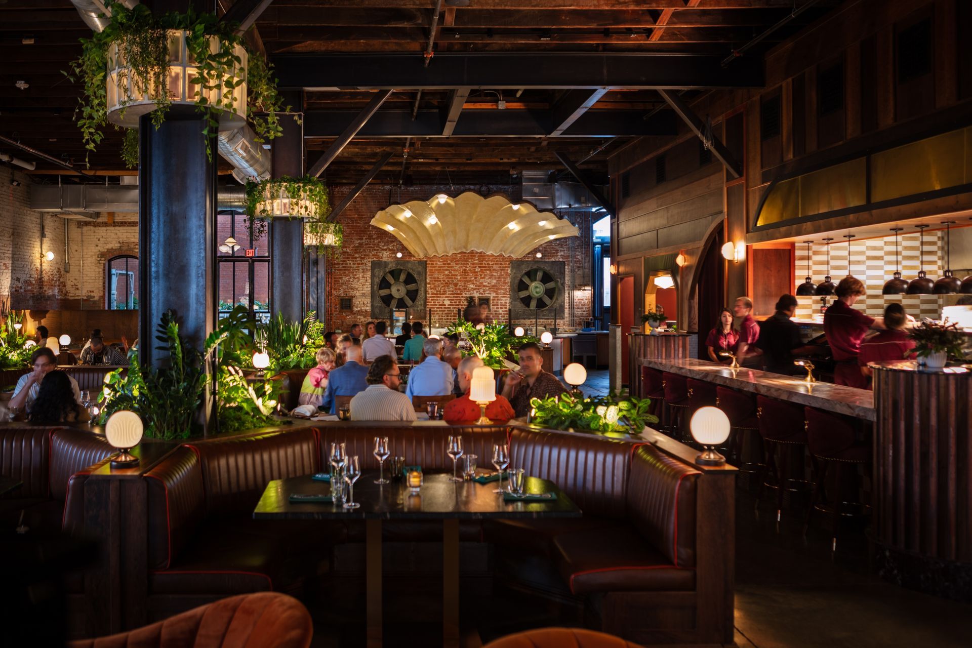 16-Restaurant-ap-compressed.jpg