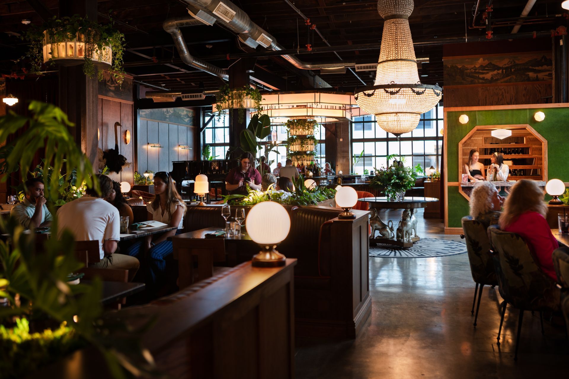 17-Restaurant-ap-compressed.jpg