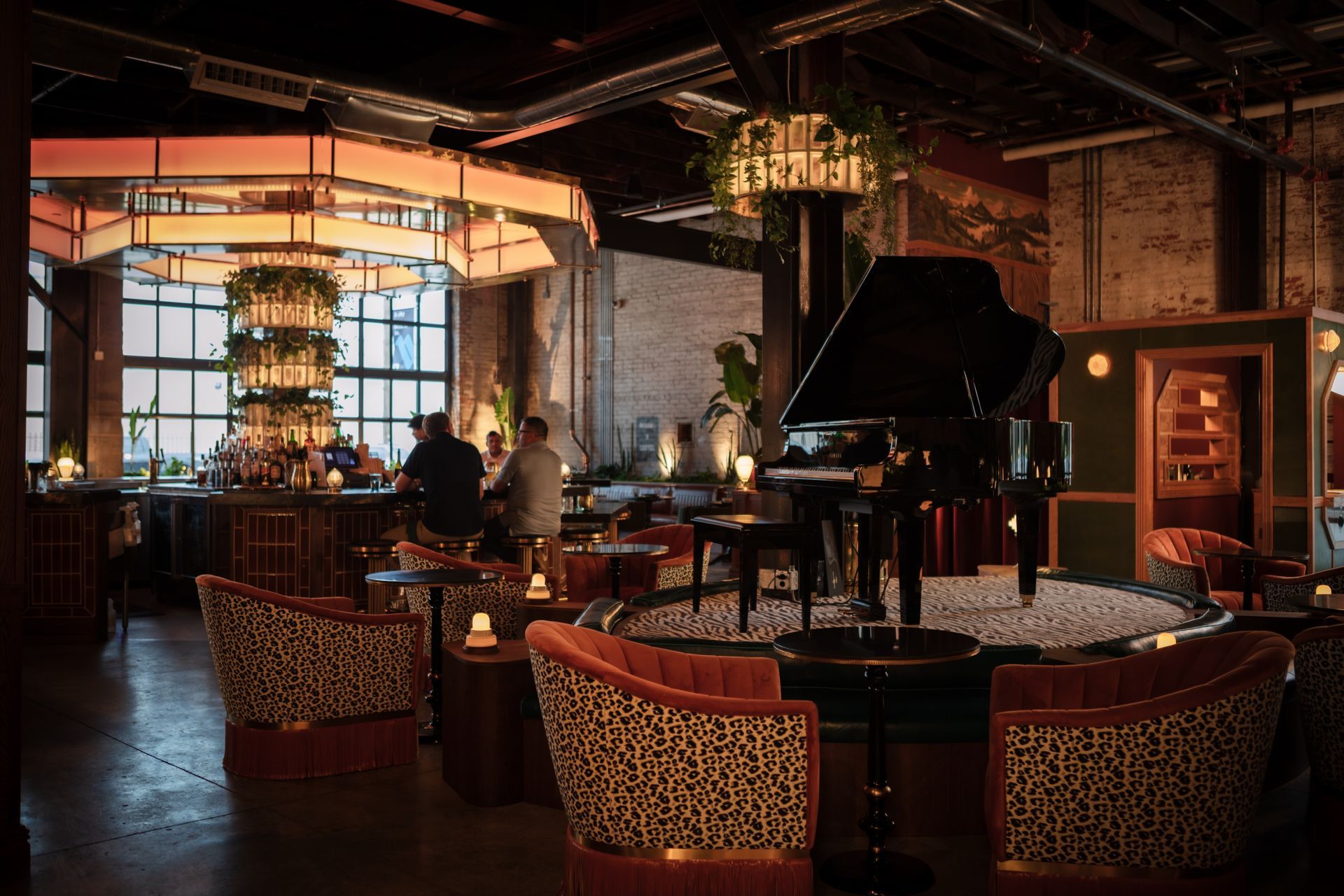 19-Restaurant-ap-compressed.jpg