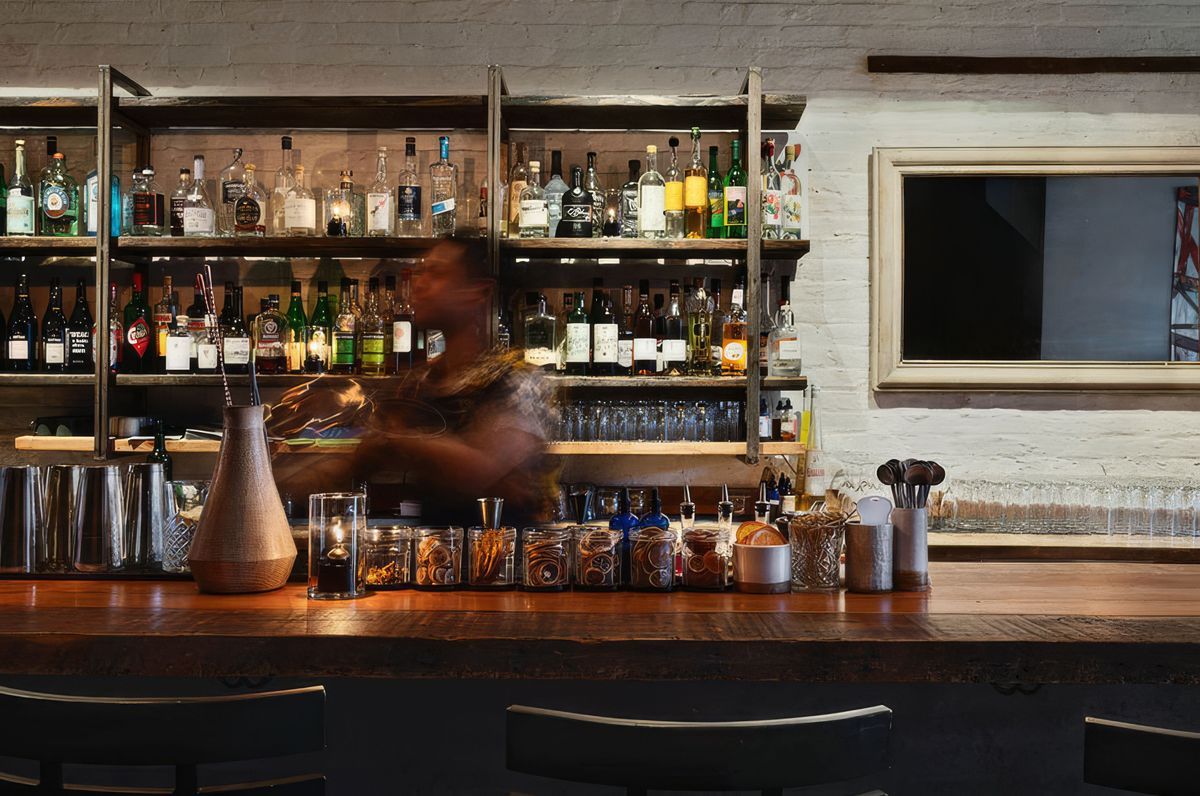 Otis Restaurant