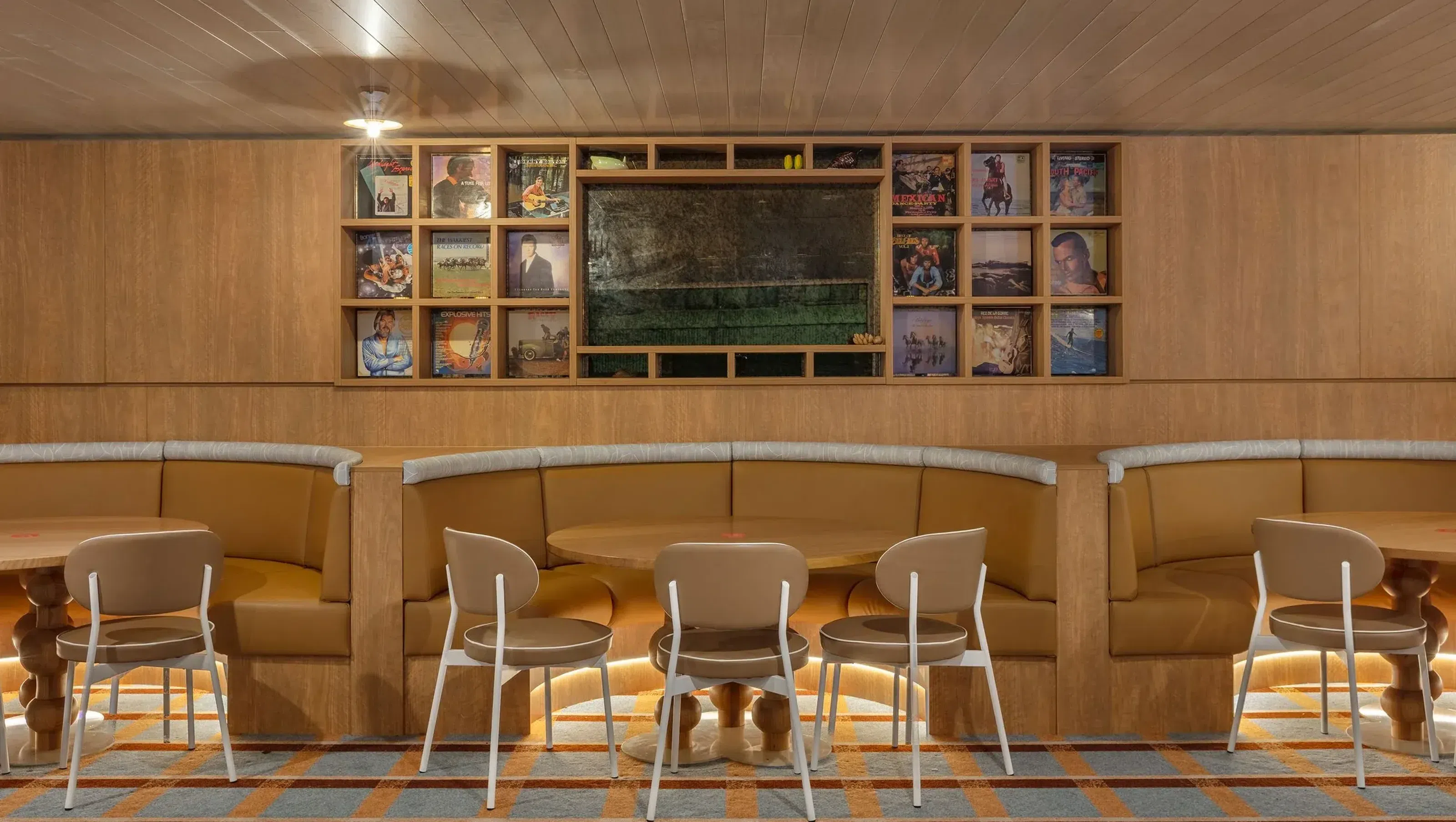 Seabreeze Hotel