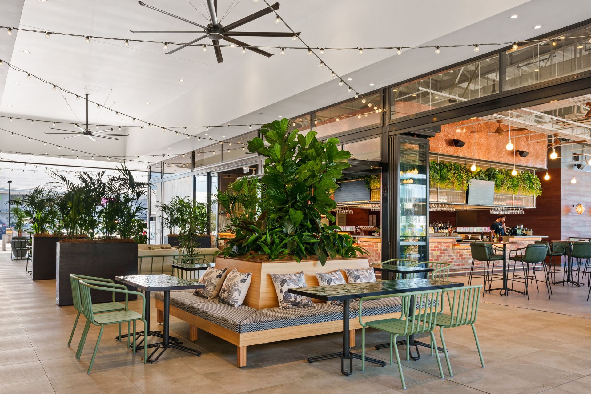 RSSlipstreamSocialHouse18-cropped.jpg