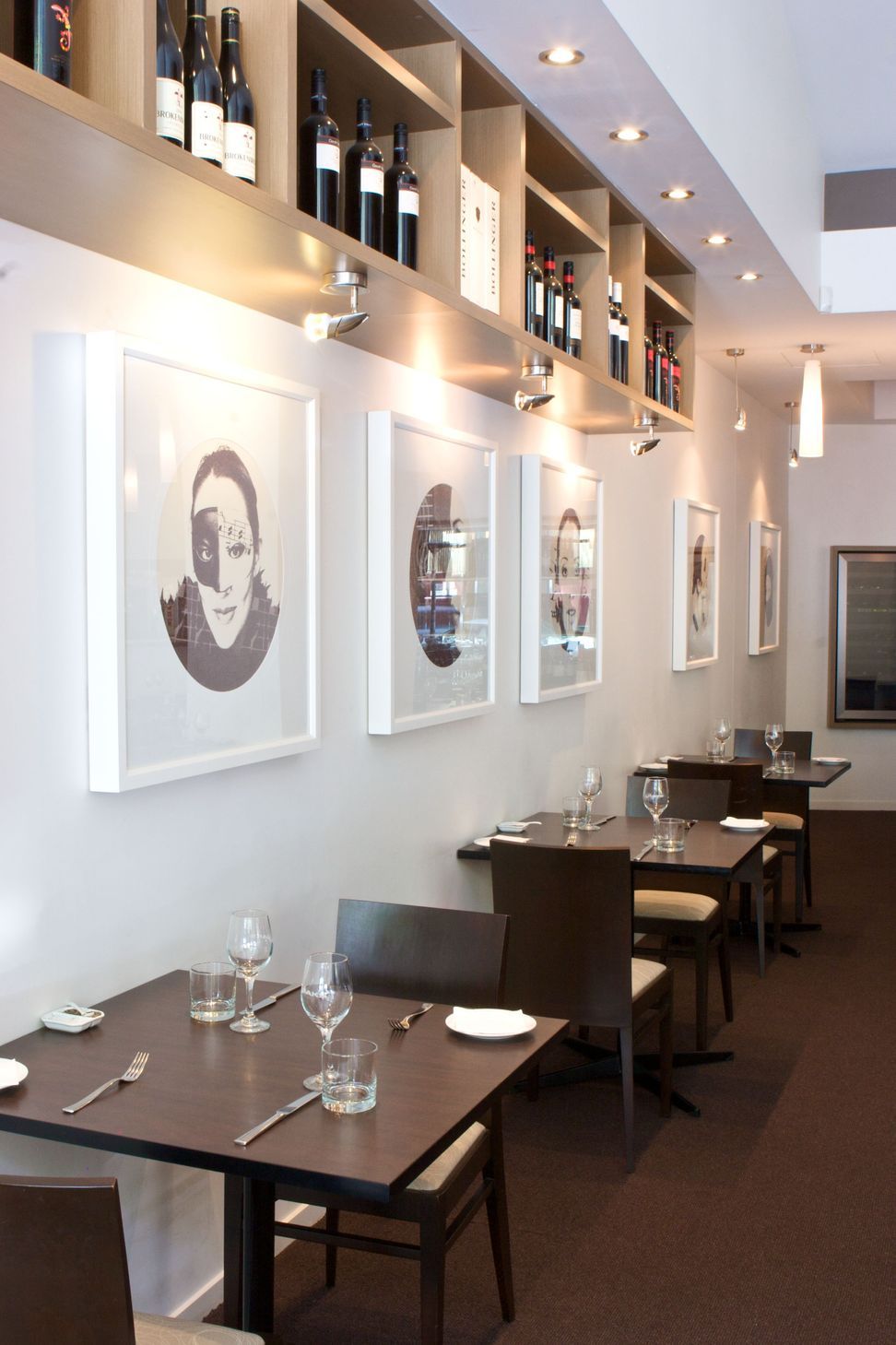 Charlottes Bar and Bistro
