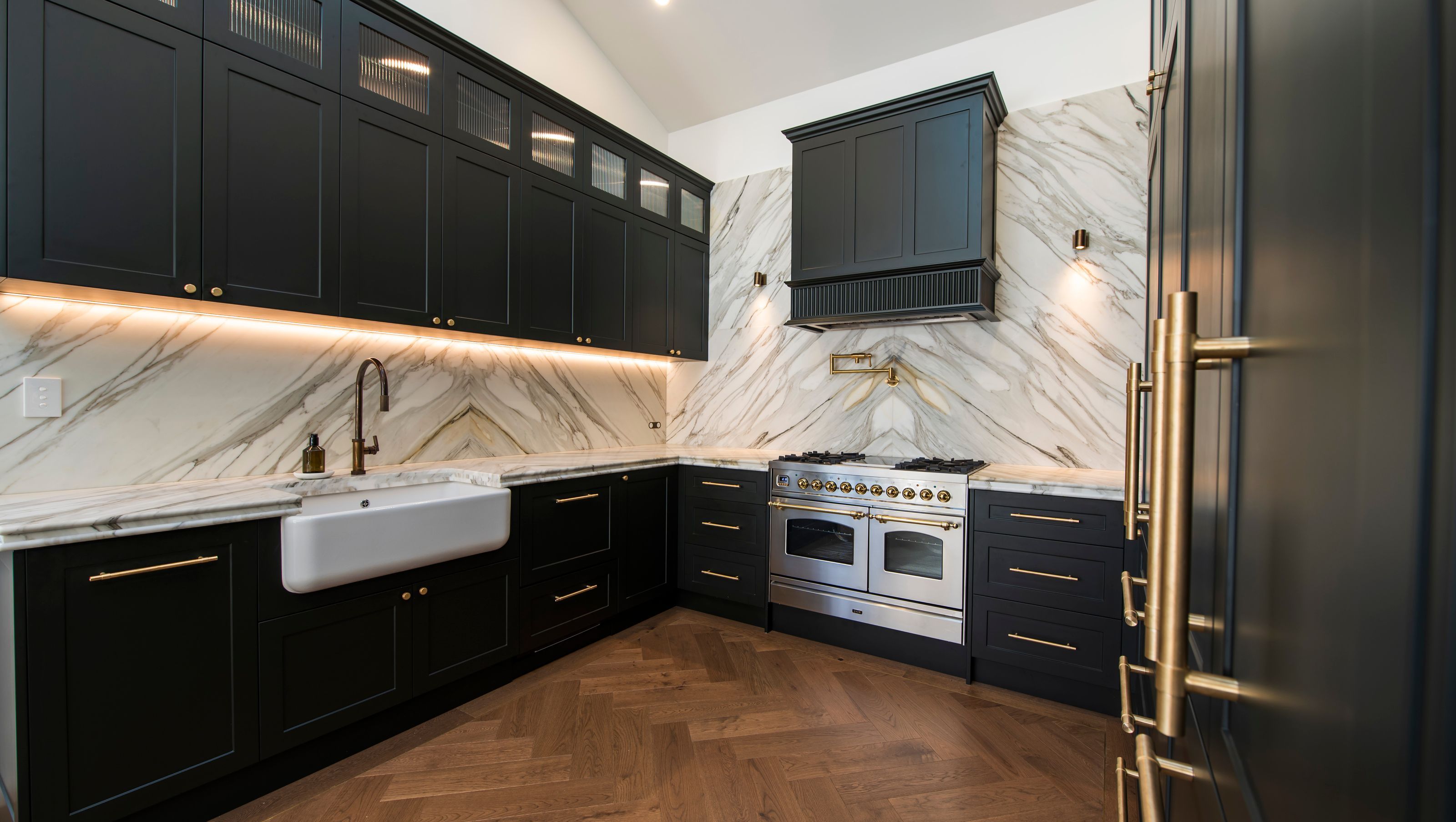 Bold in Black and Gold, Newport