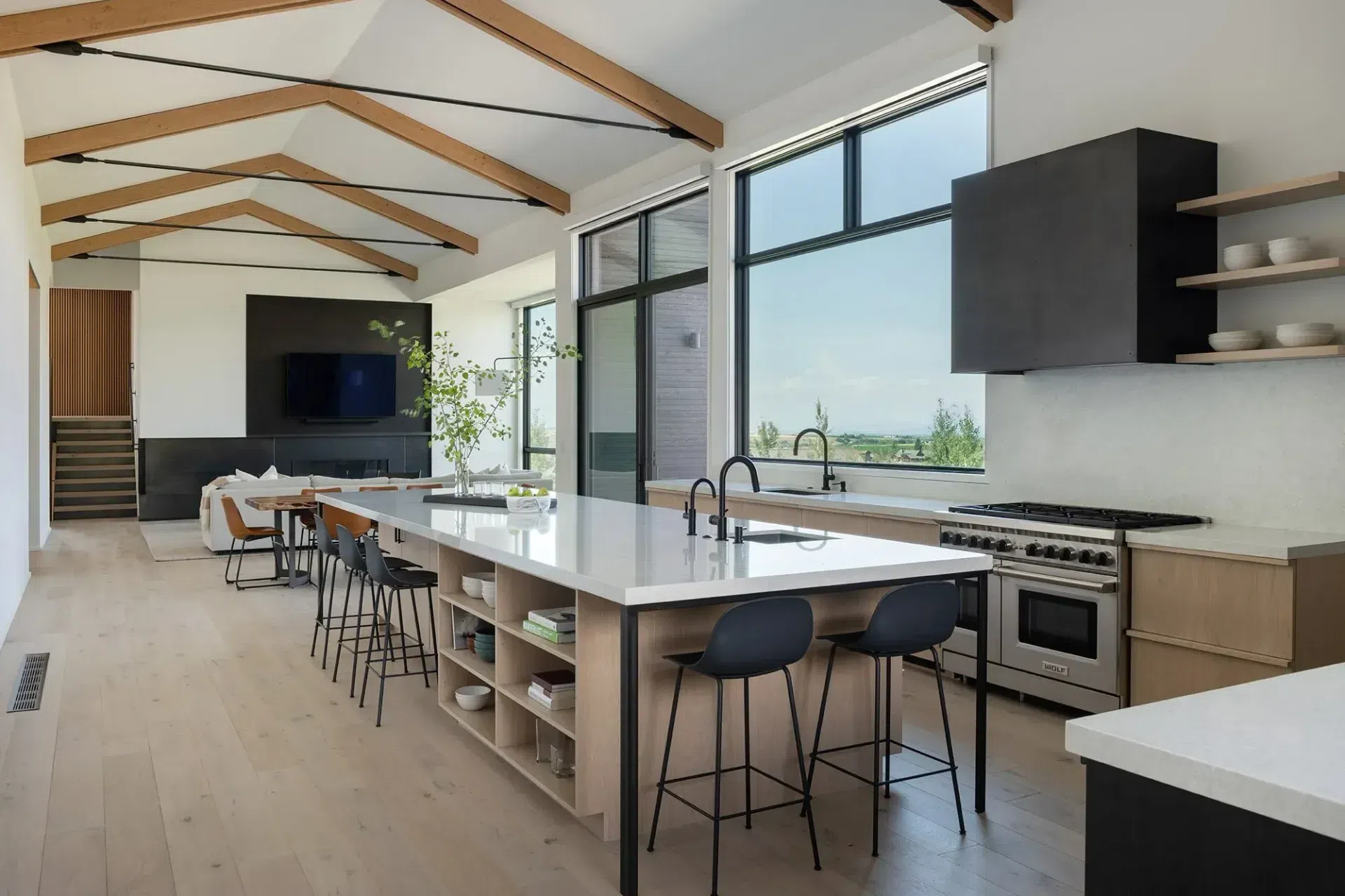 02Bozeman-Residence.webp