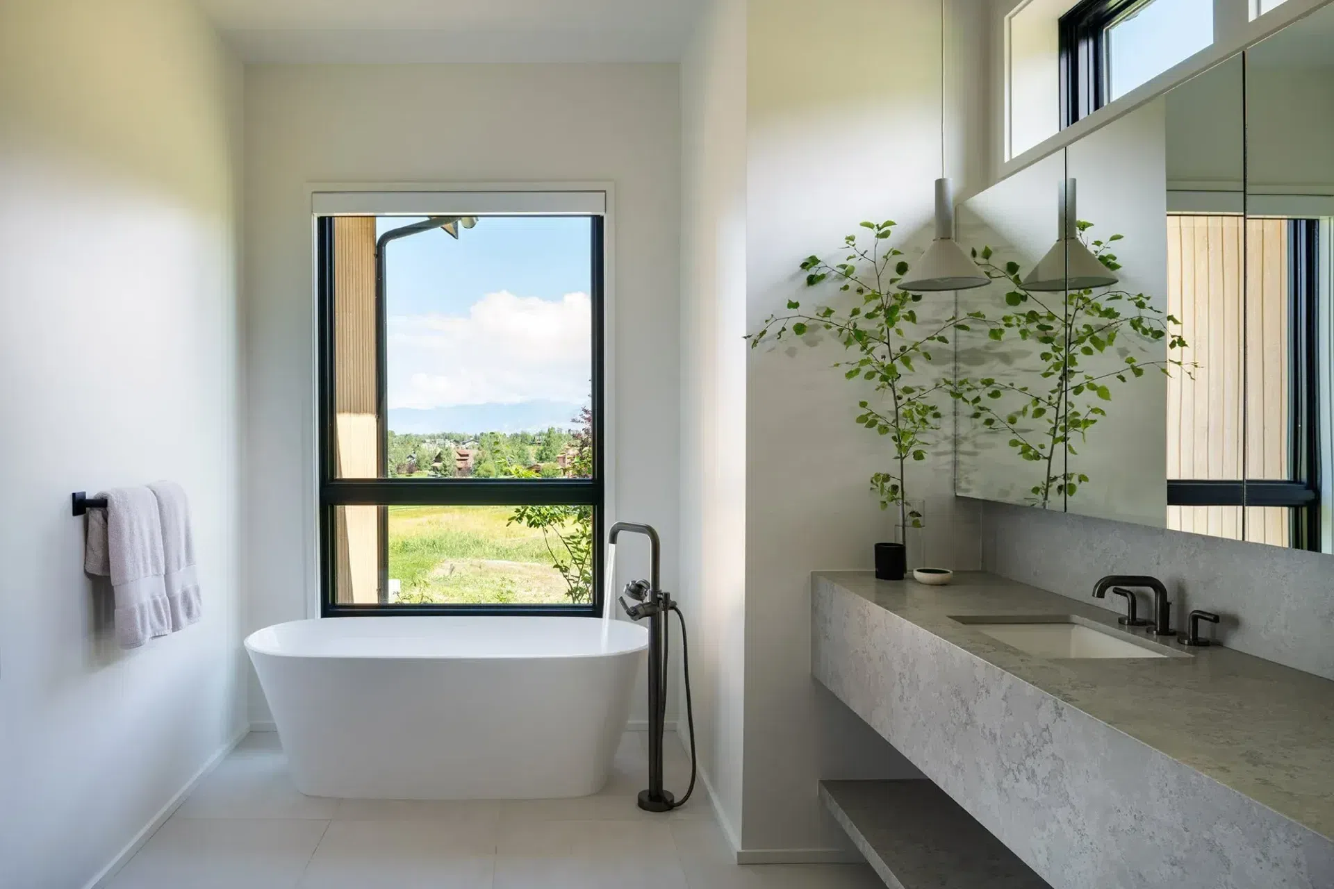 09Bozeman-Residence.webp