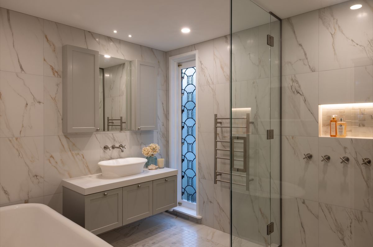 Dunkerron Ave, Epsom, Bathroom