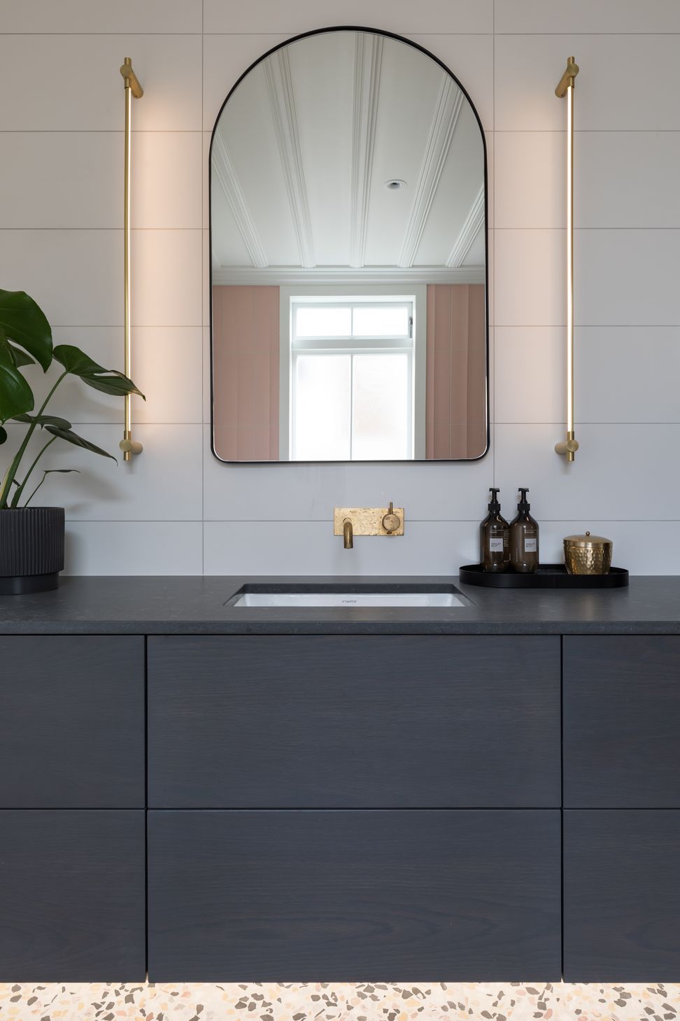 Milton Road, Family Bathroom