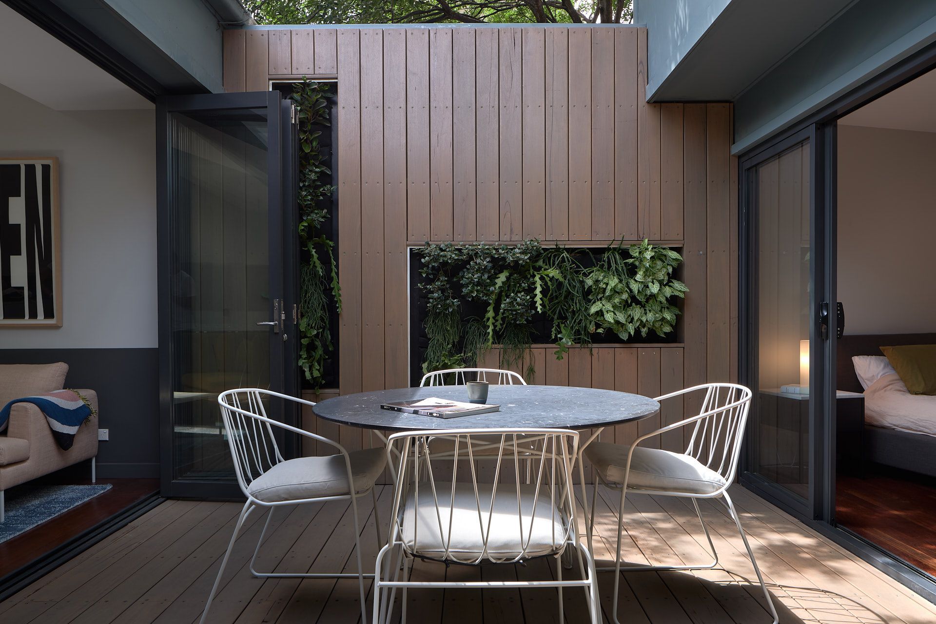 Edgecliff