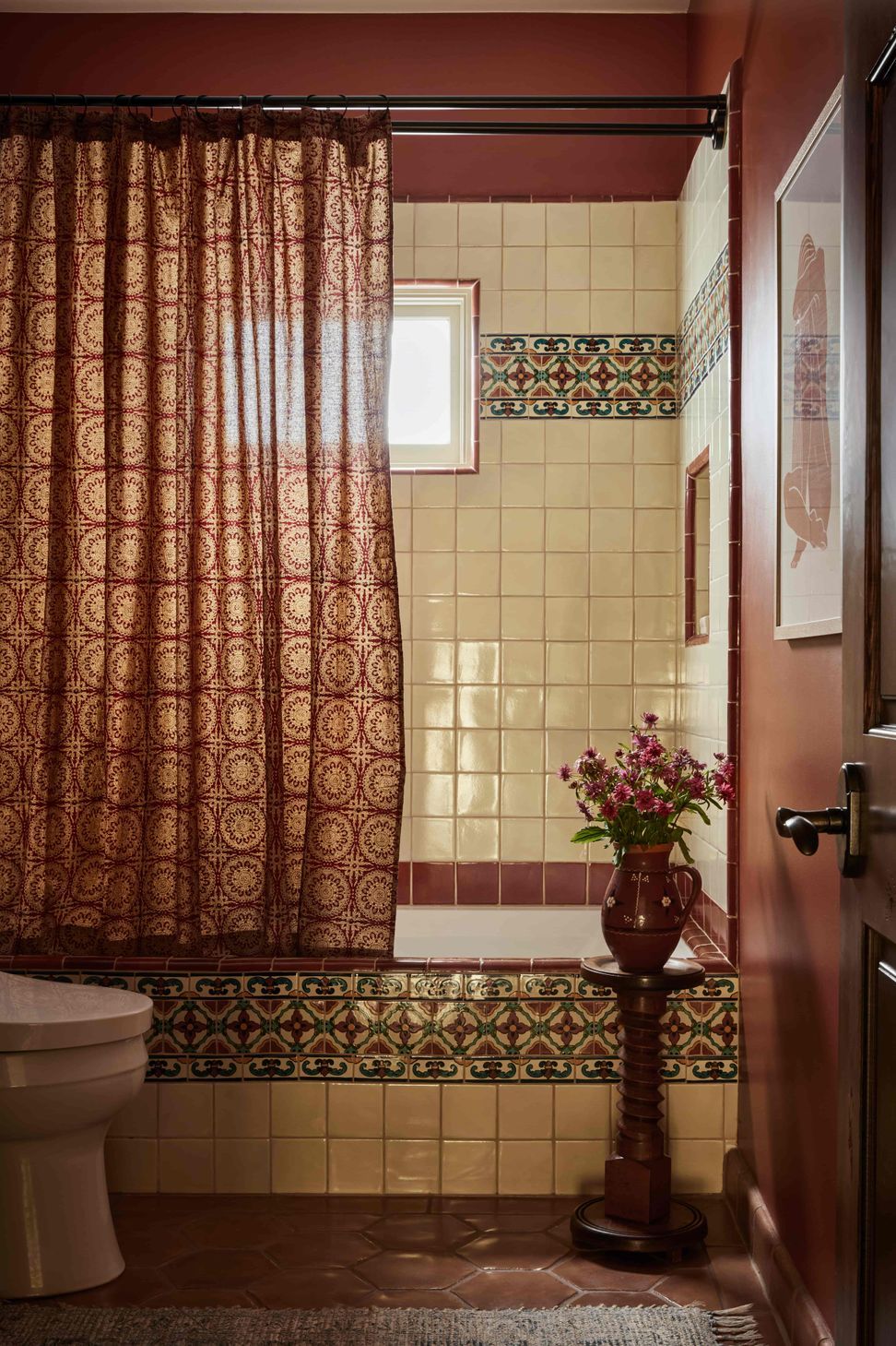 Dorothy-Bathroom.jpg