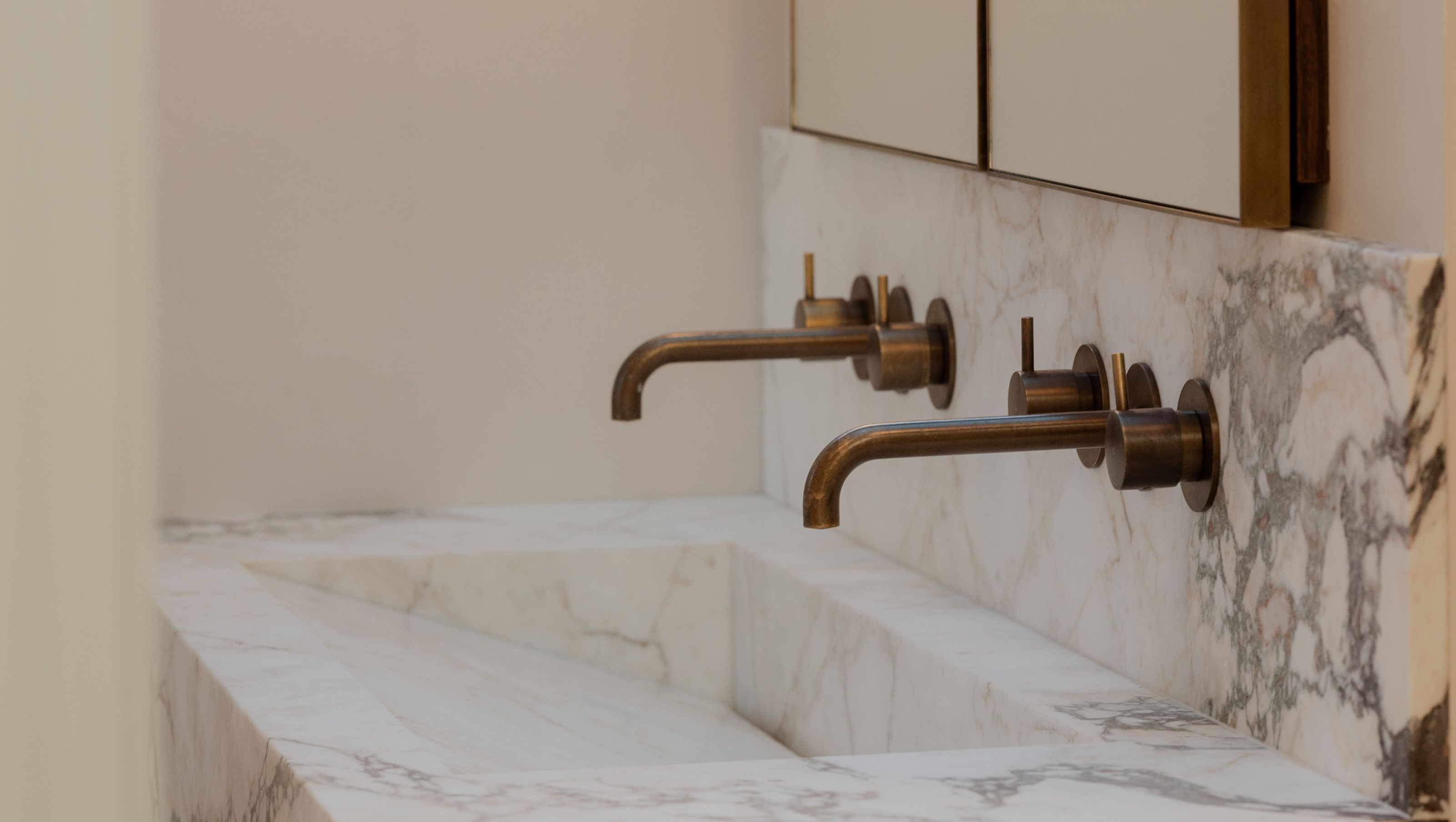 Calacatta Viola Marble