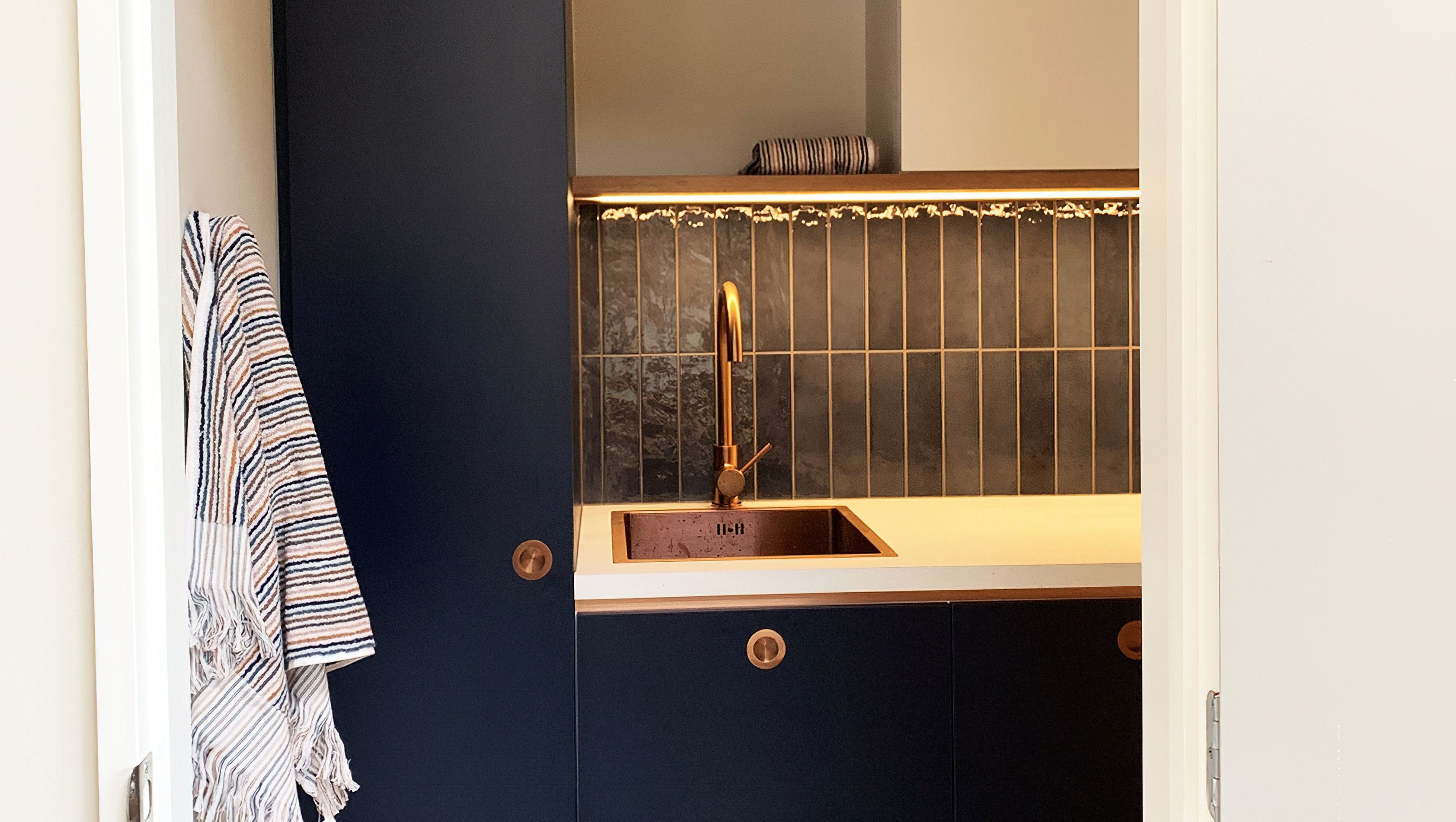 Laundry Powder Room