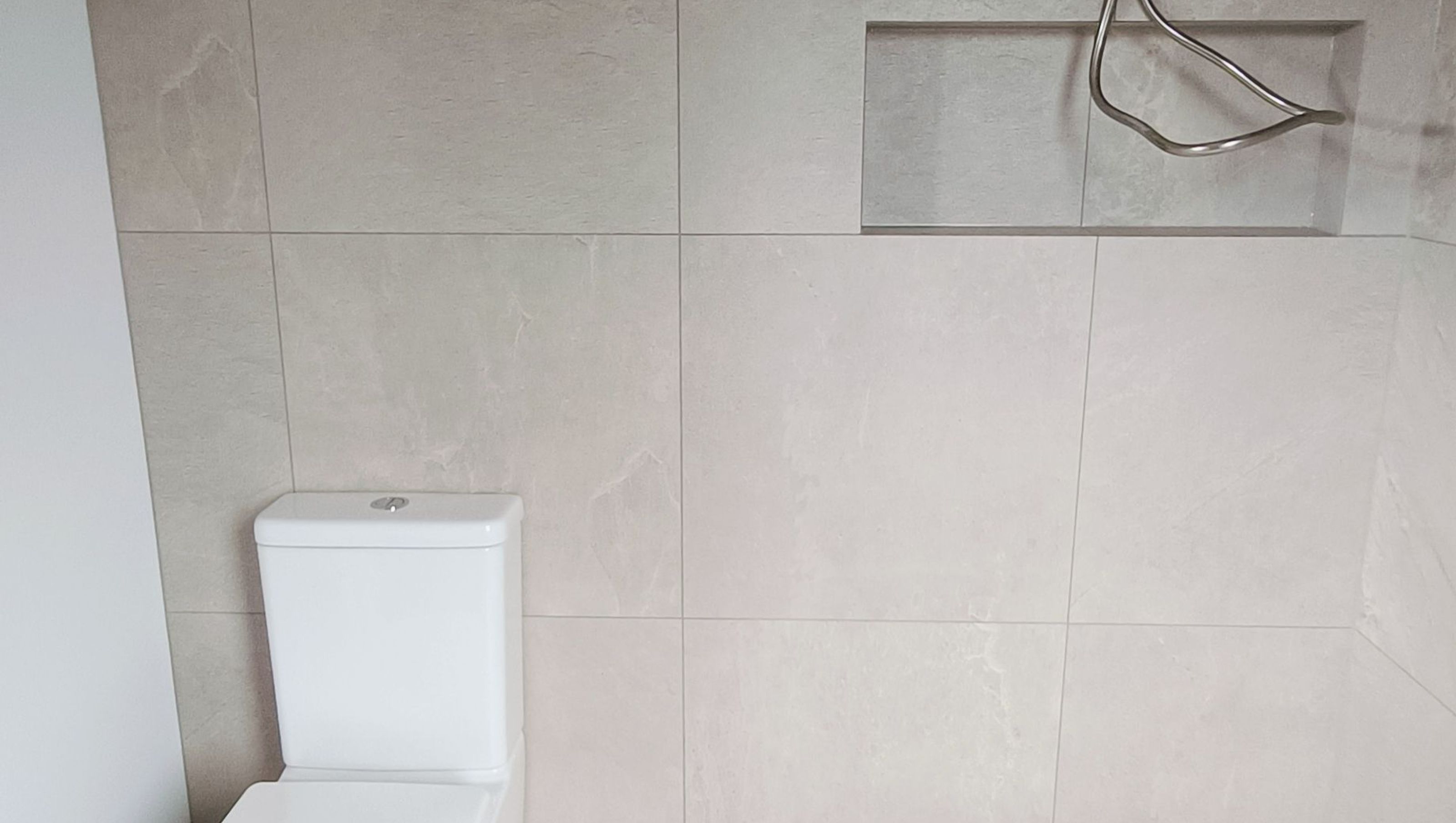 Damn Good Bathroom Tiling