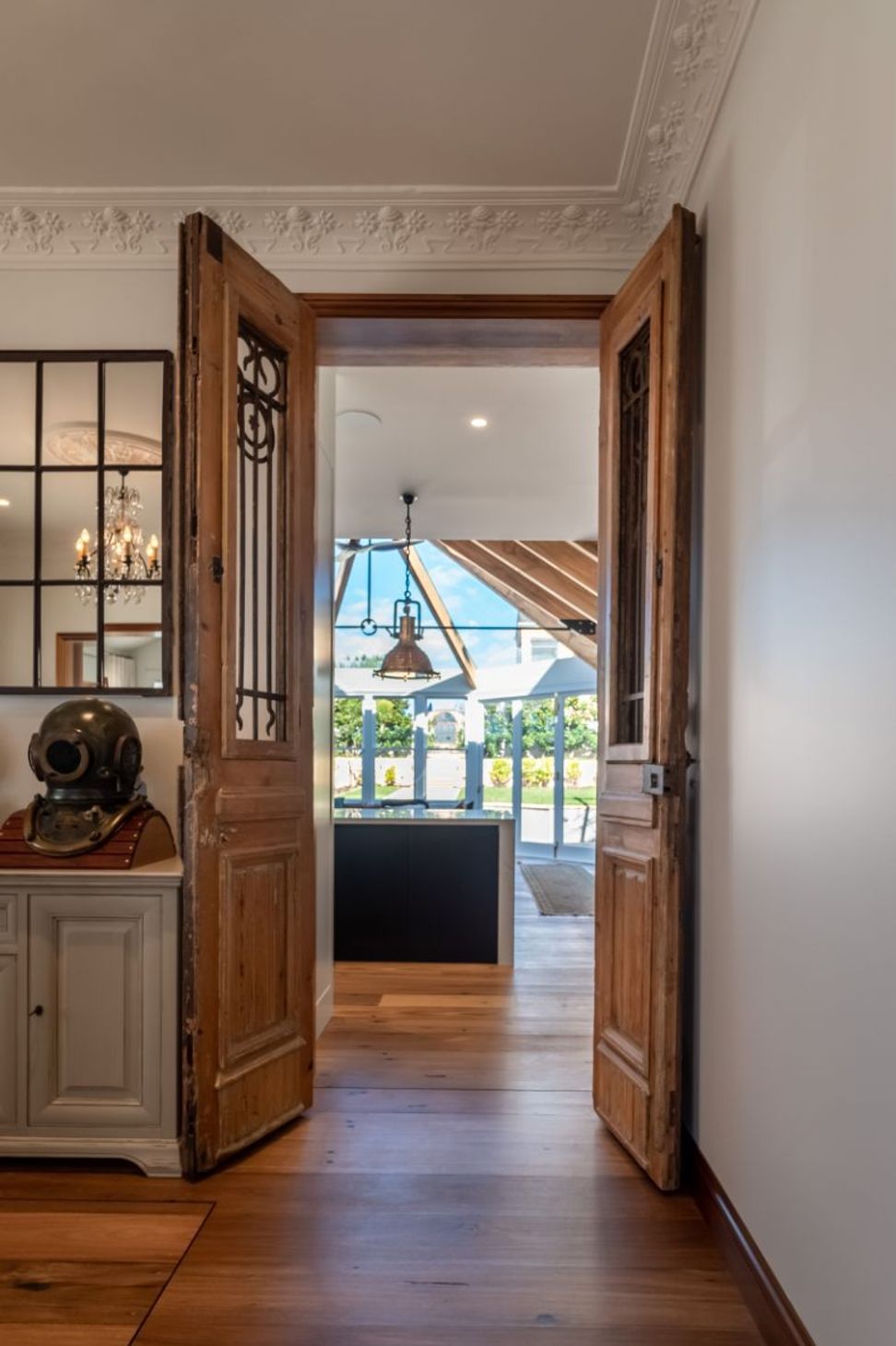 Karanda-Interiors-Via-Mare-Cronulla-9.jpg