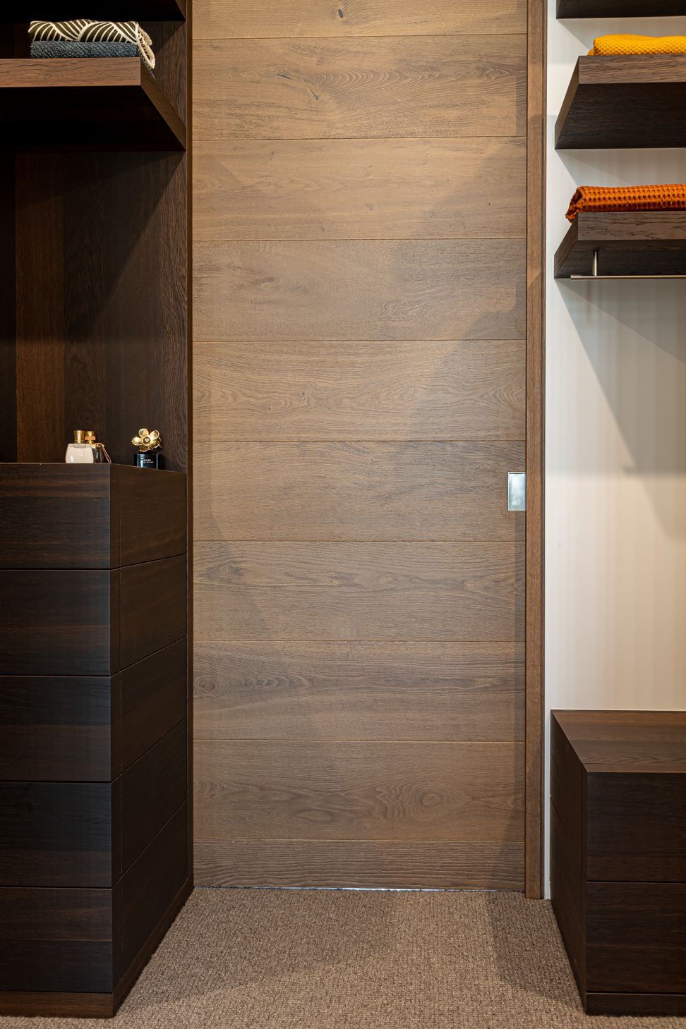 LivingDesignRiverRdDSC0697-v2.jpg