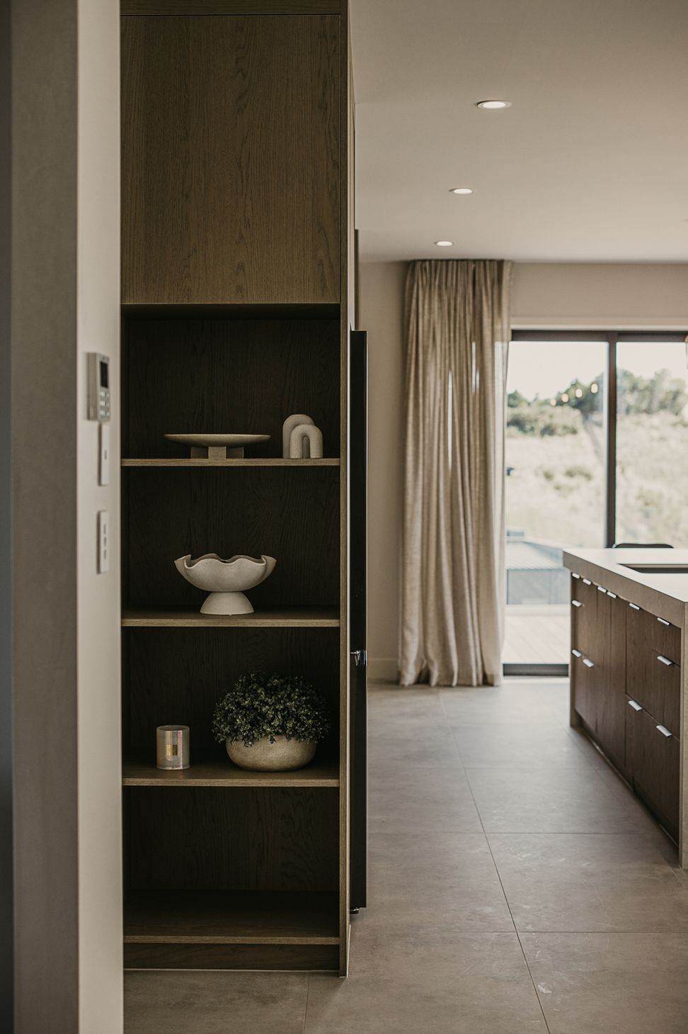 Kennard  Home - Oak Veneers