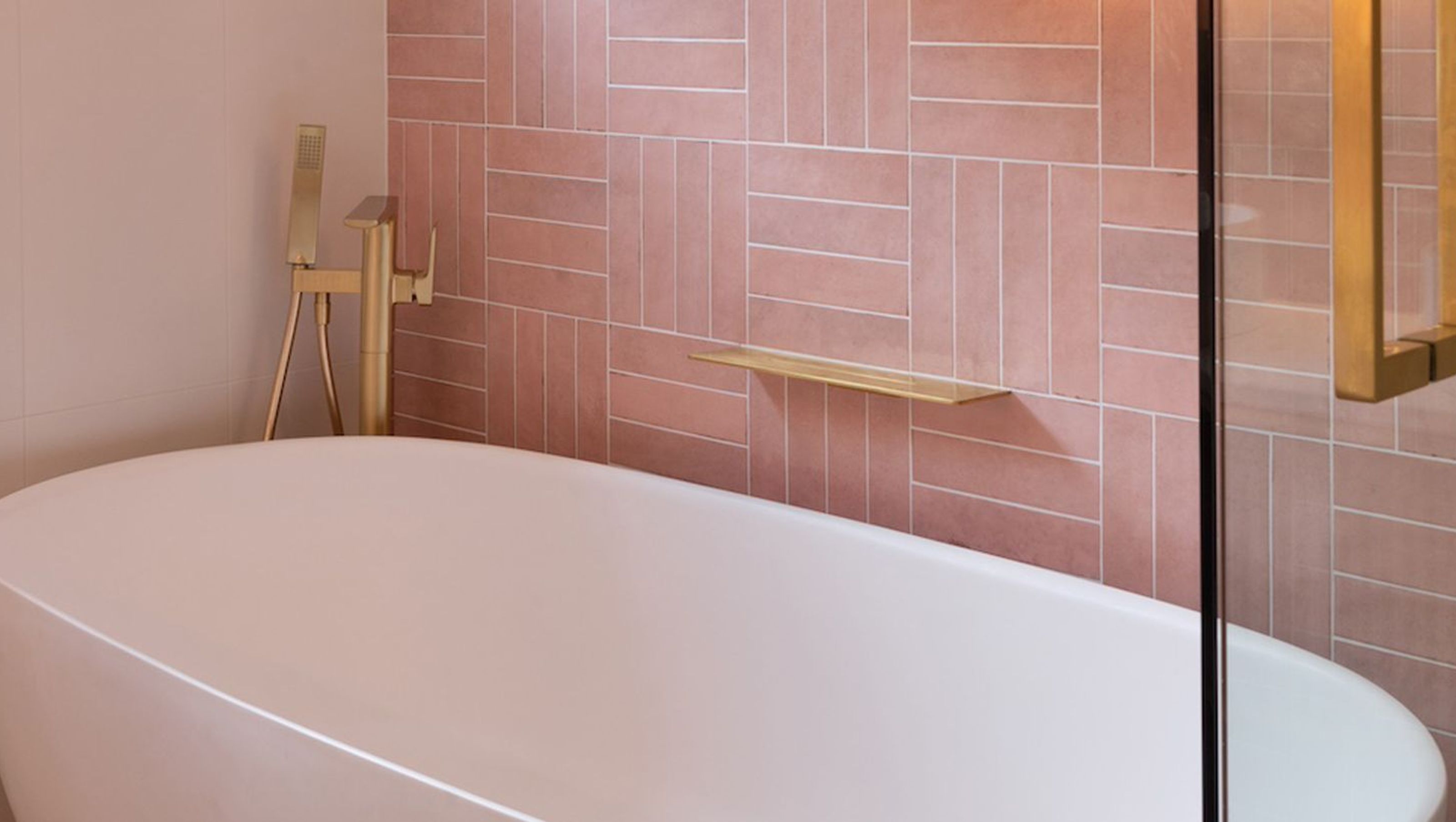Rarebirds' Auckland Bath