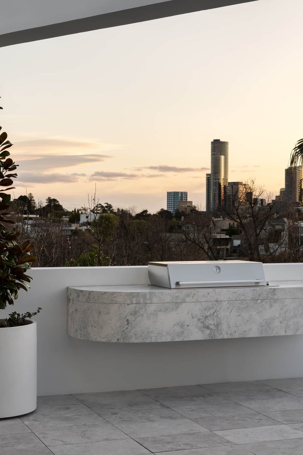 TUNDRA-LIGHT-SANDBLASTED-LIMESTONERMS-TRADERSNATURAL-STONE-SUPPLIER-MELBOURNE-6.jpg