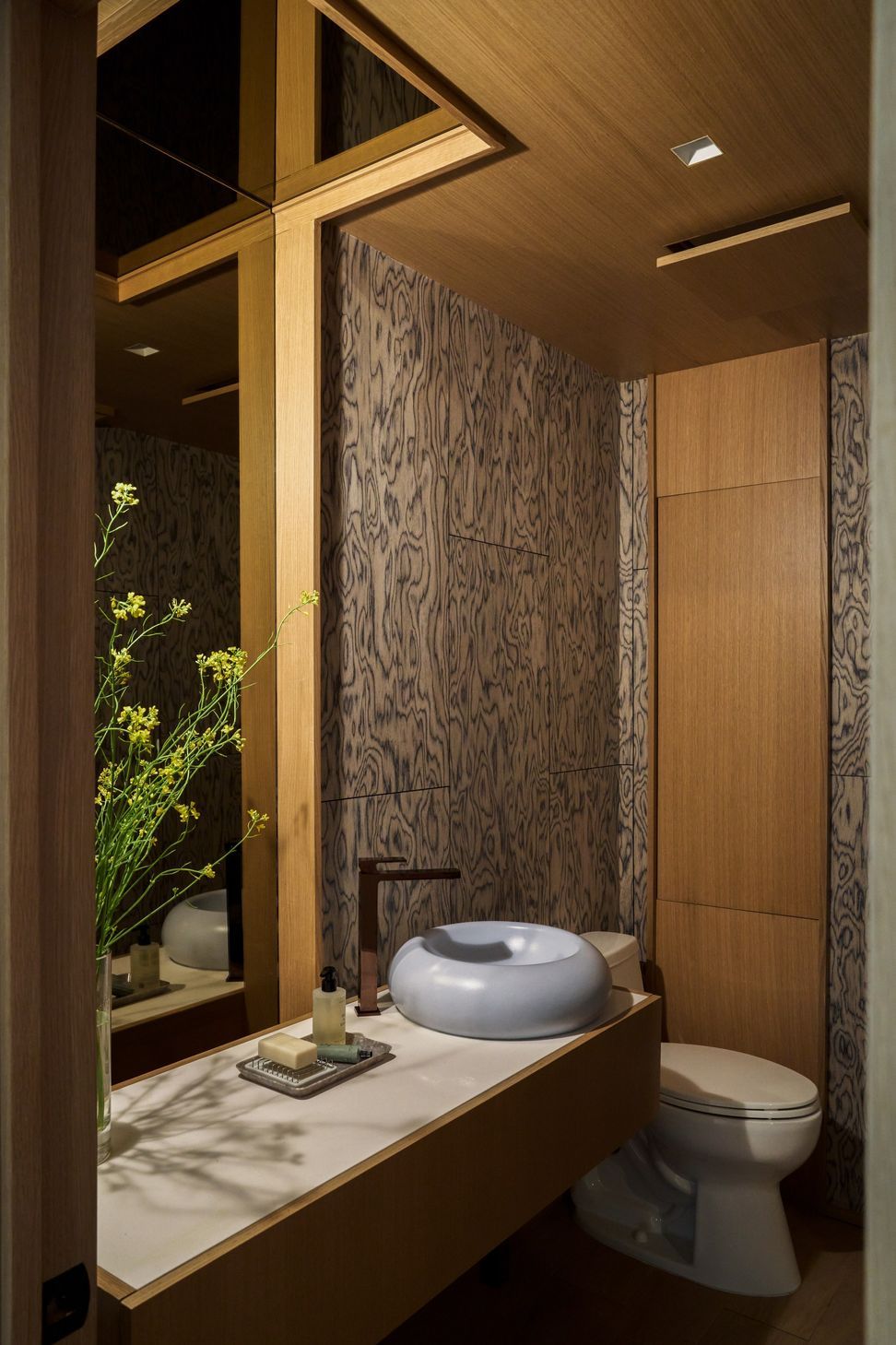 dona-marta-the-warren-interior-design-mid-century-modern-powder-room-wood-paneling-lavender-sink-01-studio-city.jpg