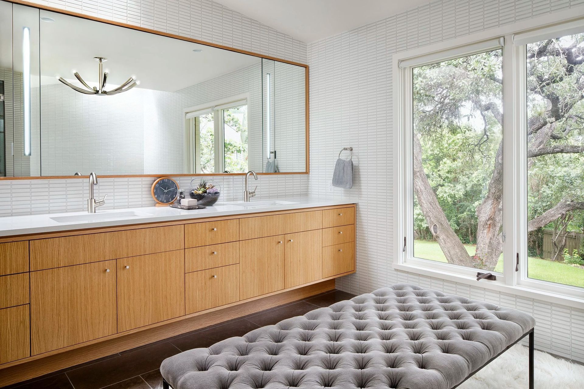 imgi92allison2Bburke2Binterior2BdesignPaul2BFinkelaustin2Binterior2Bdesigner11.jpg