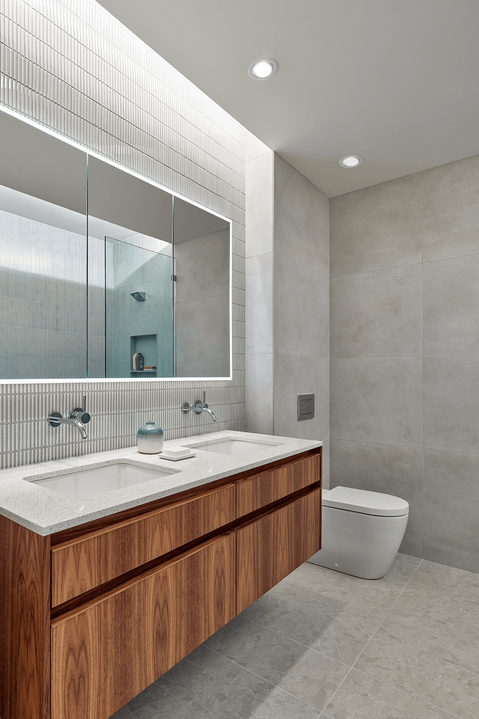 kYd-Ayer-Condominium-Bath-03.png