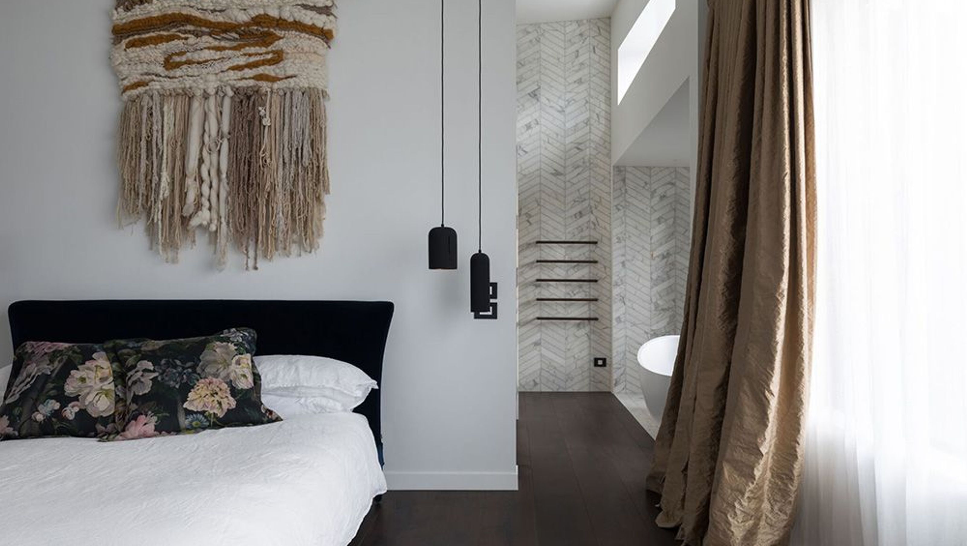Mount Bathroom
