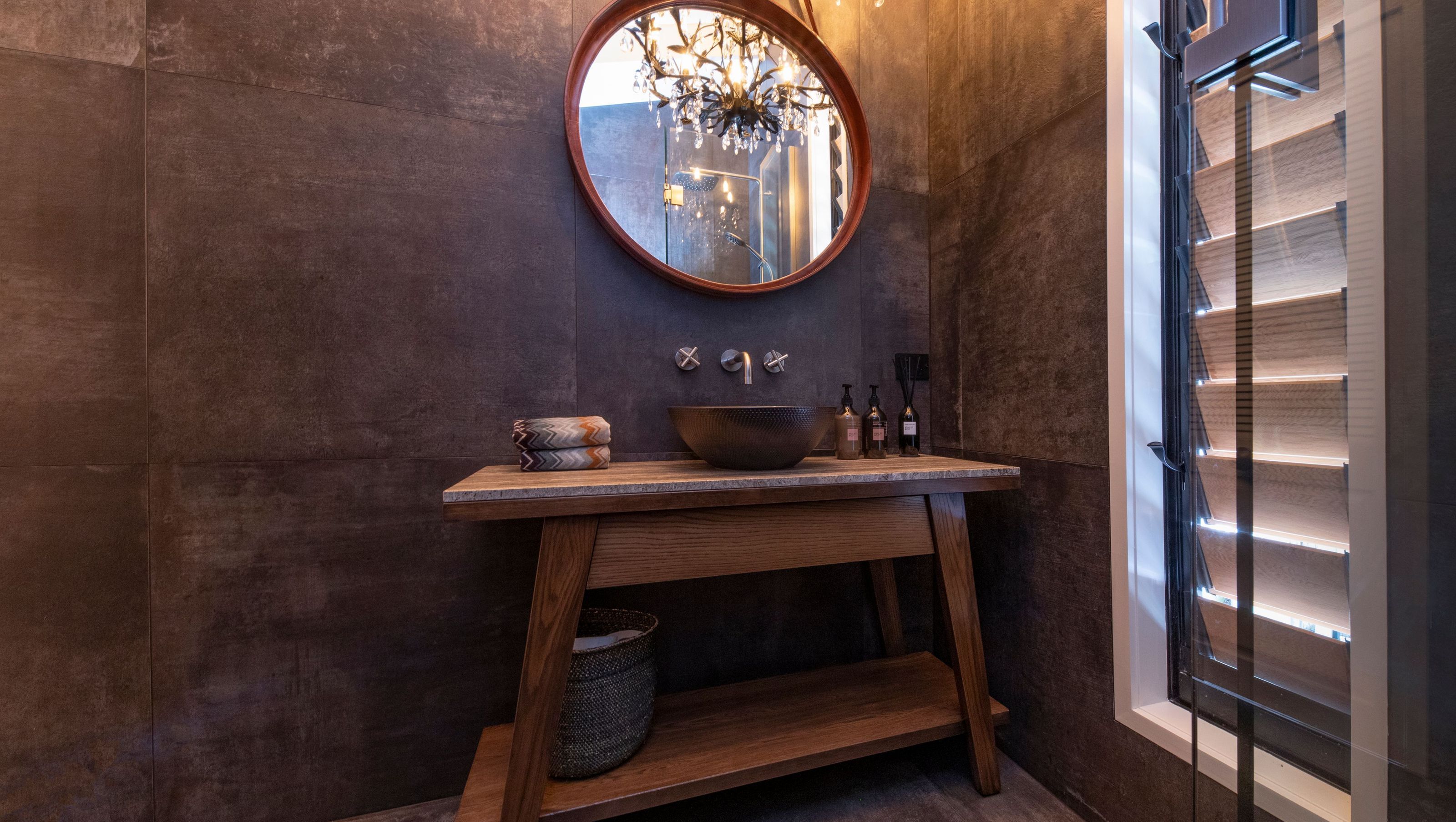 Piha Road Main Bathroom