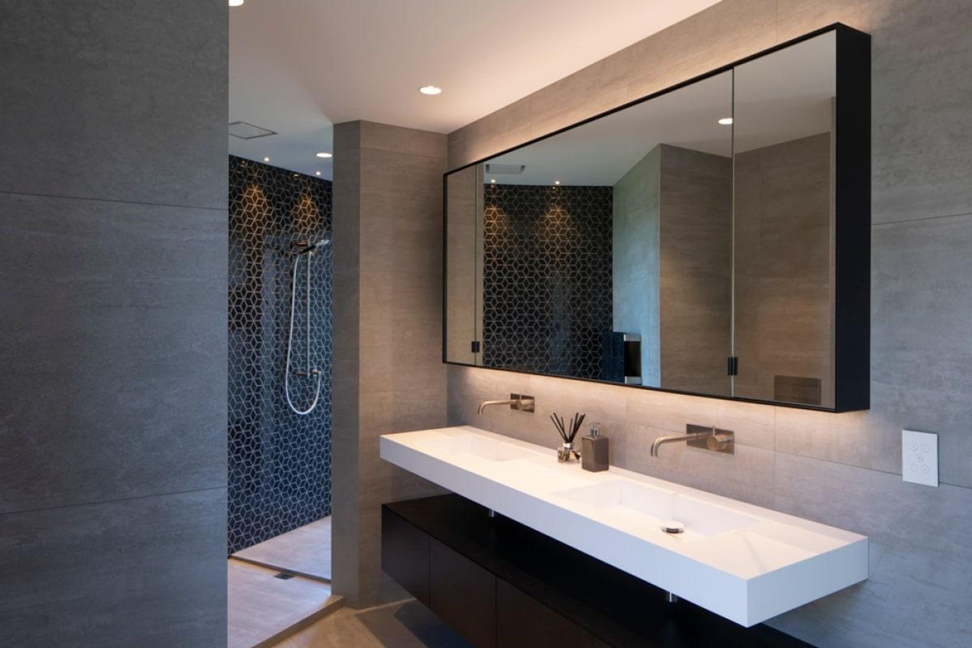 Redcliff Residence