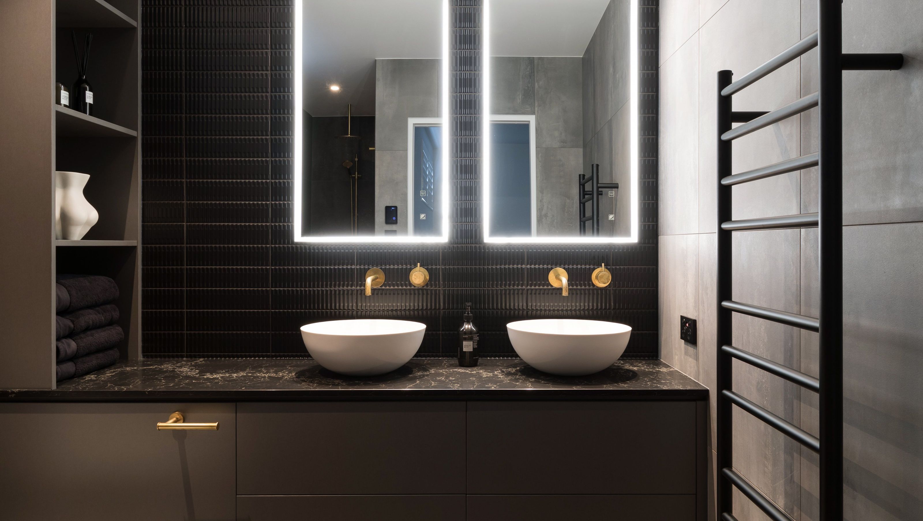 Meadowbank Master Suite