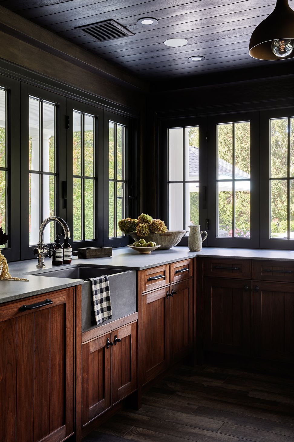 BeckySheaDesignHoagSweetHoagBSD1617.jpg
