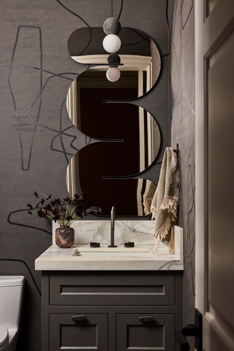 SacramentoPowder-Room001.jpg