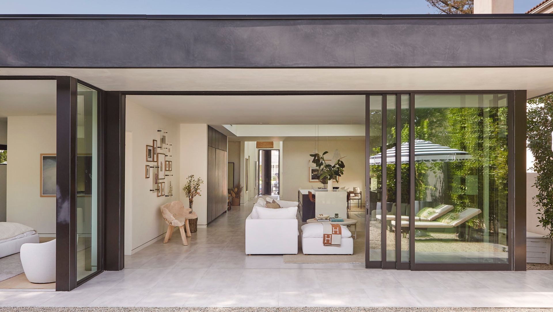The Hamptons in Studio City banner
