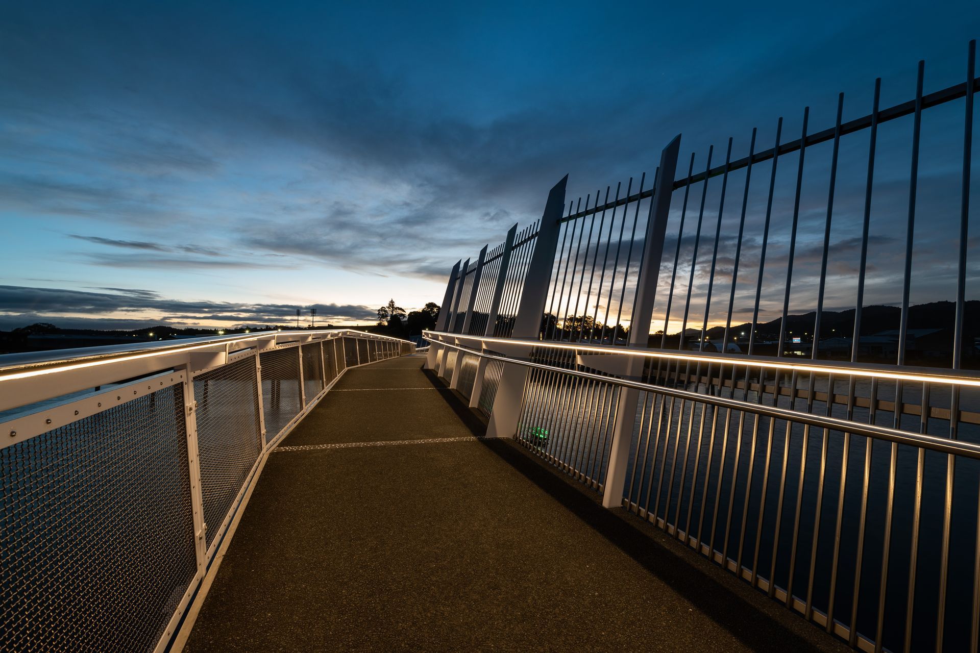 Kotuitui-Whitinga-Footbridge-23.jpg
