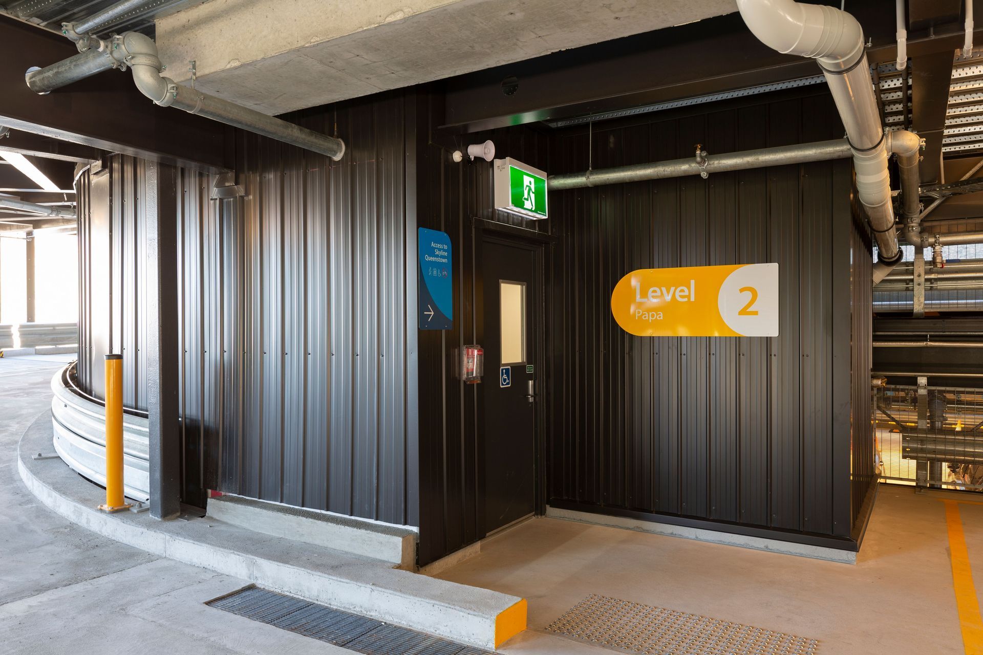 SkylineBottomTerminalCarpark014.jpg