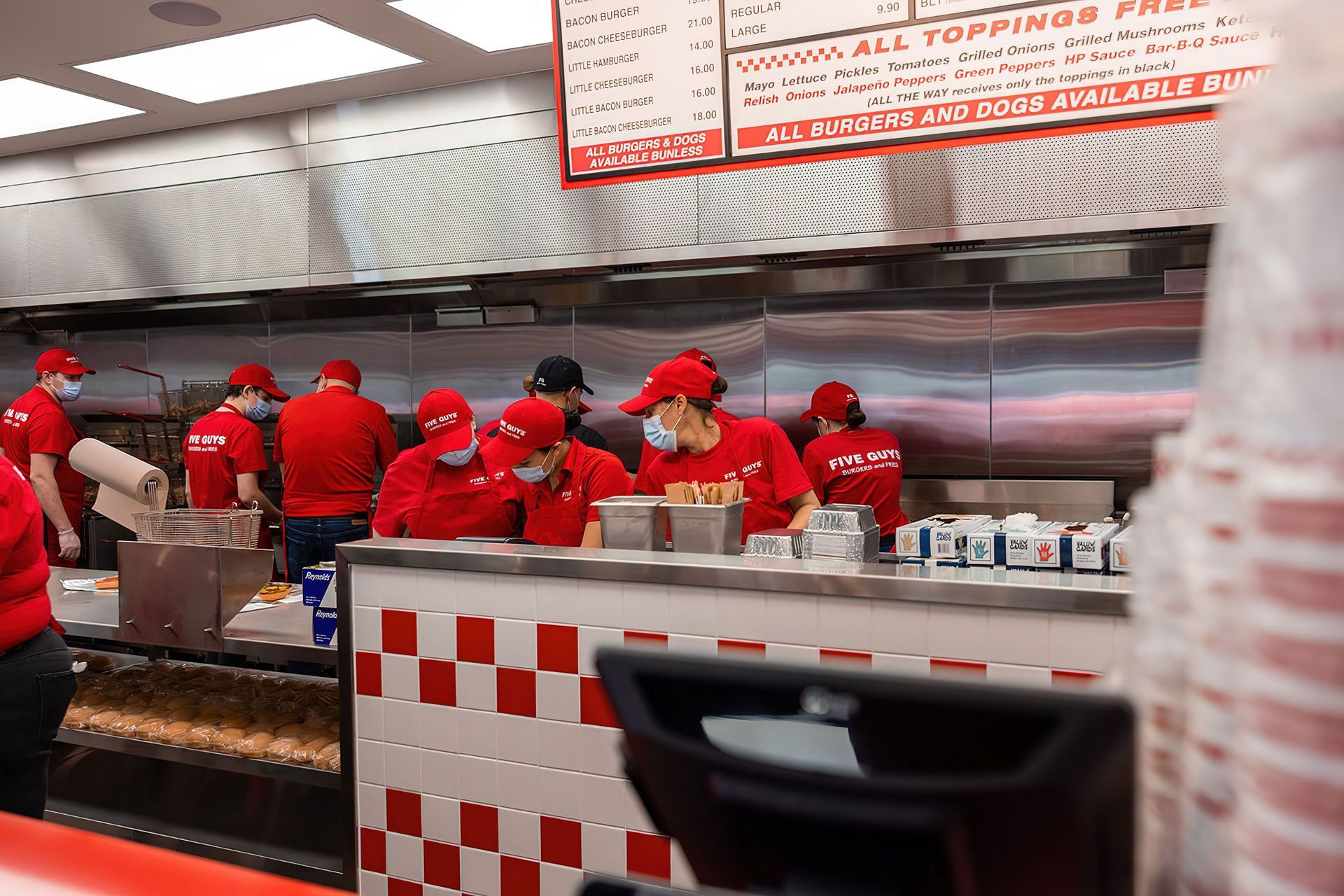 5guys14-gigapixel-standard-scale-200x.jpg
