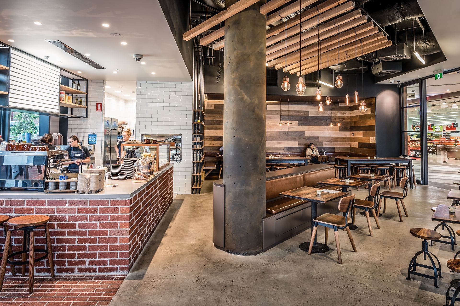 Cafe 2212