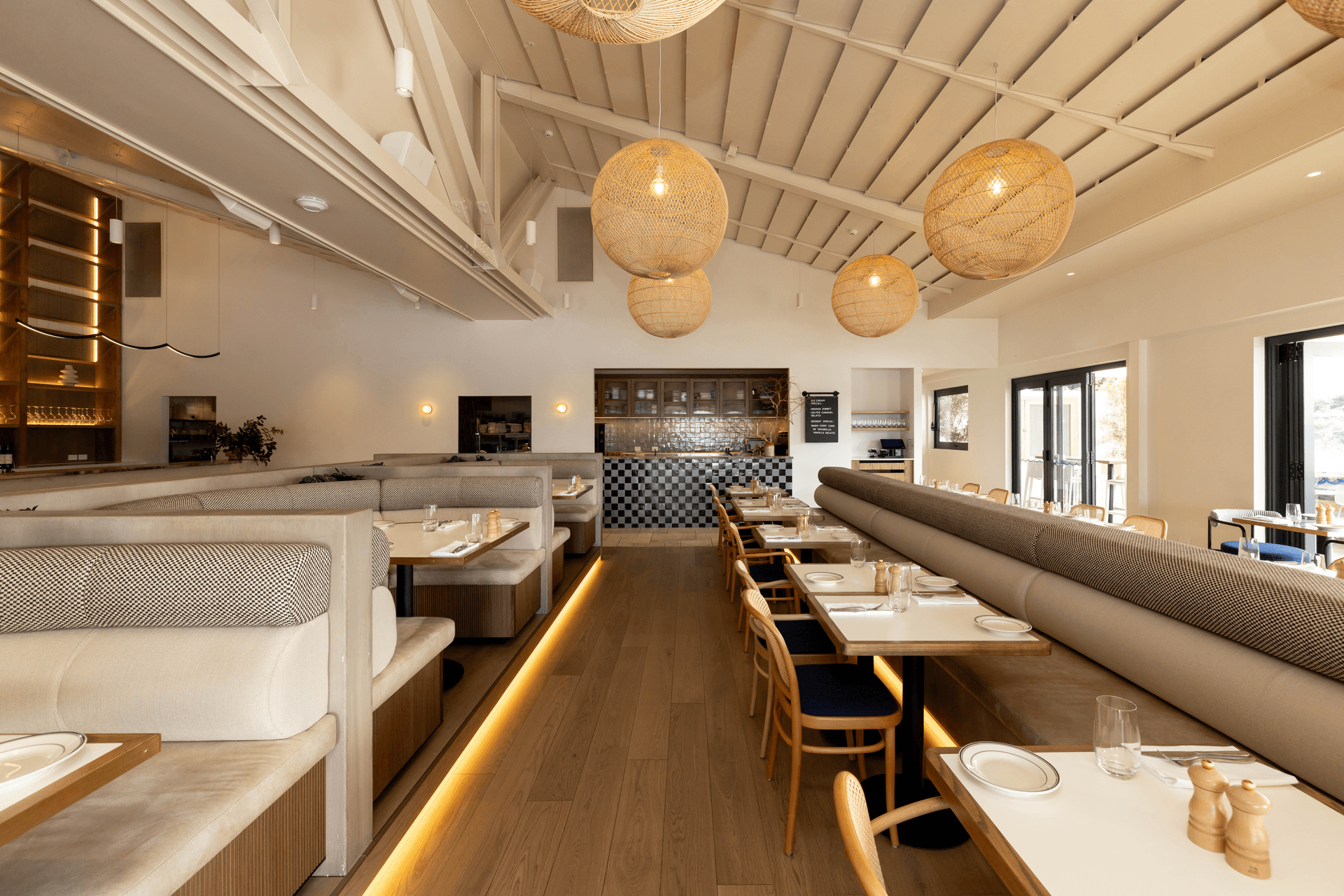 FMLL-Stanwell-Timber-Flooring-HR-2.png