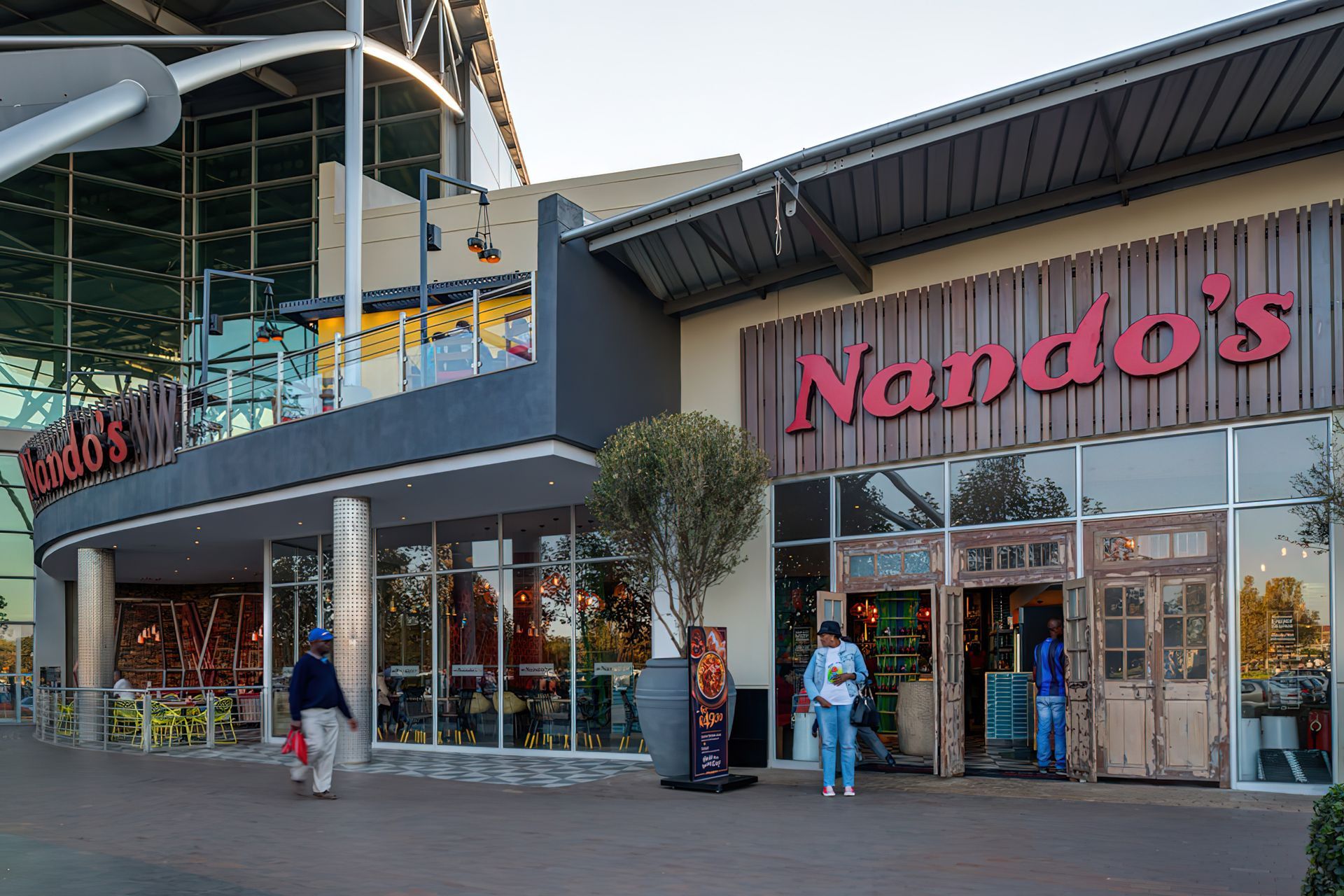 Nandos217-gigapixel-standard-scale-300x.jpg