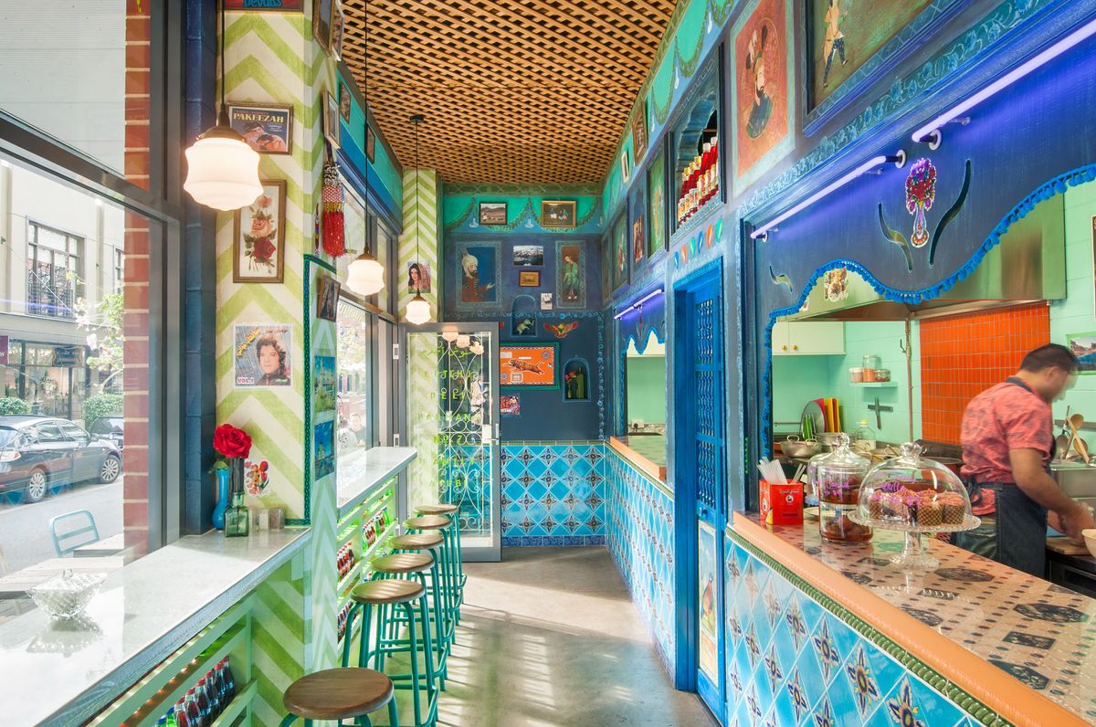 Parwana Kutchi Deli