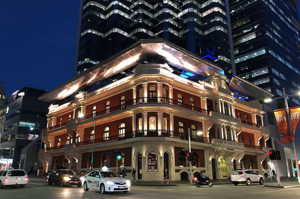 The Meat and Wine Co., Palace Hotel