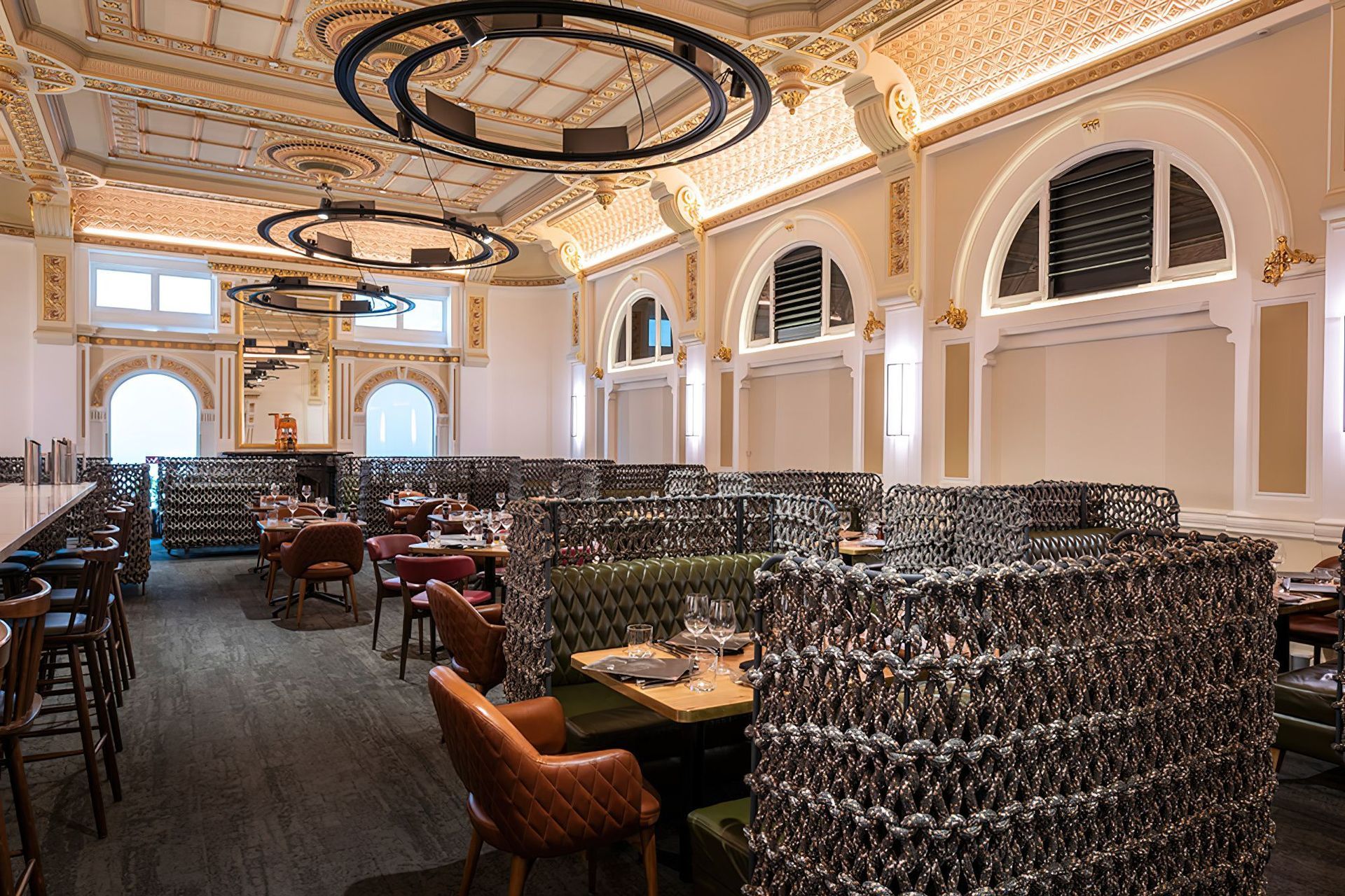 The-Meat-and-Wine-Co-Palace-Hotel04-gigapixel-standard-scale-200x.jpg