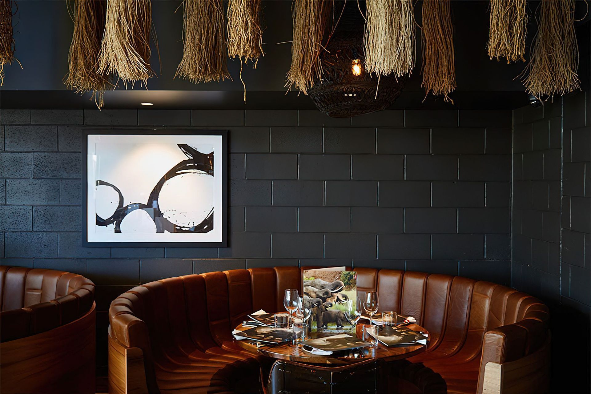 The-Meat-and-Wine-Co-Parramatta12-gigapixel-standard-scale-200x.jpg