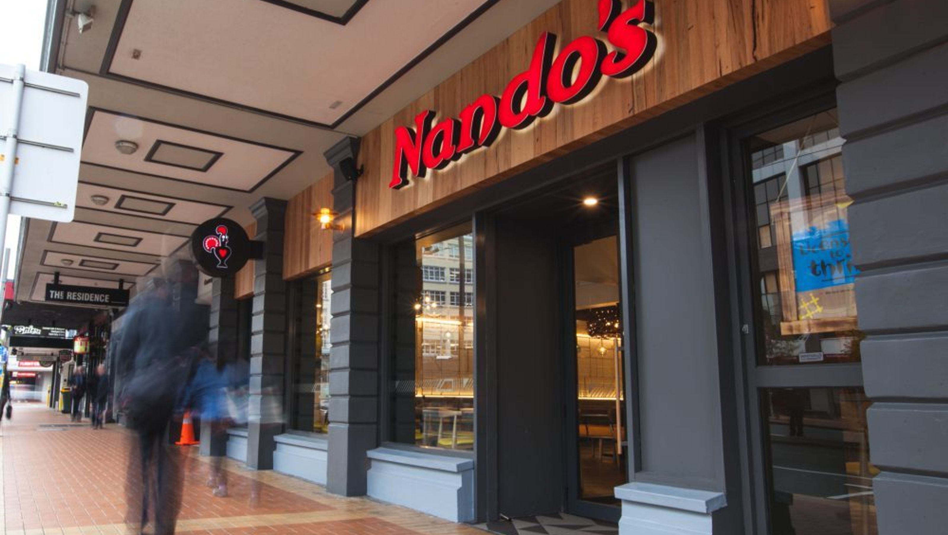 Nandos Courtenay Place