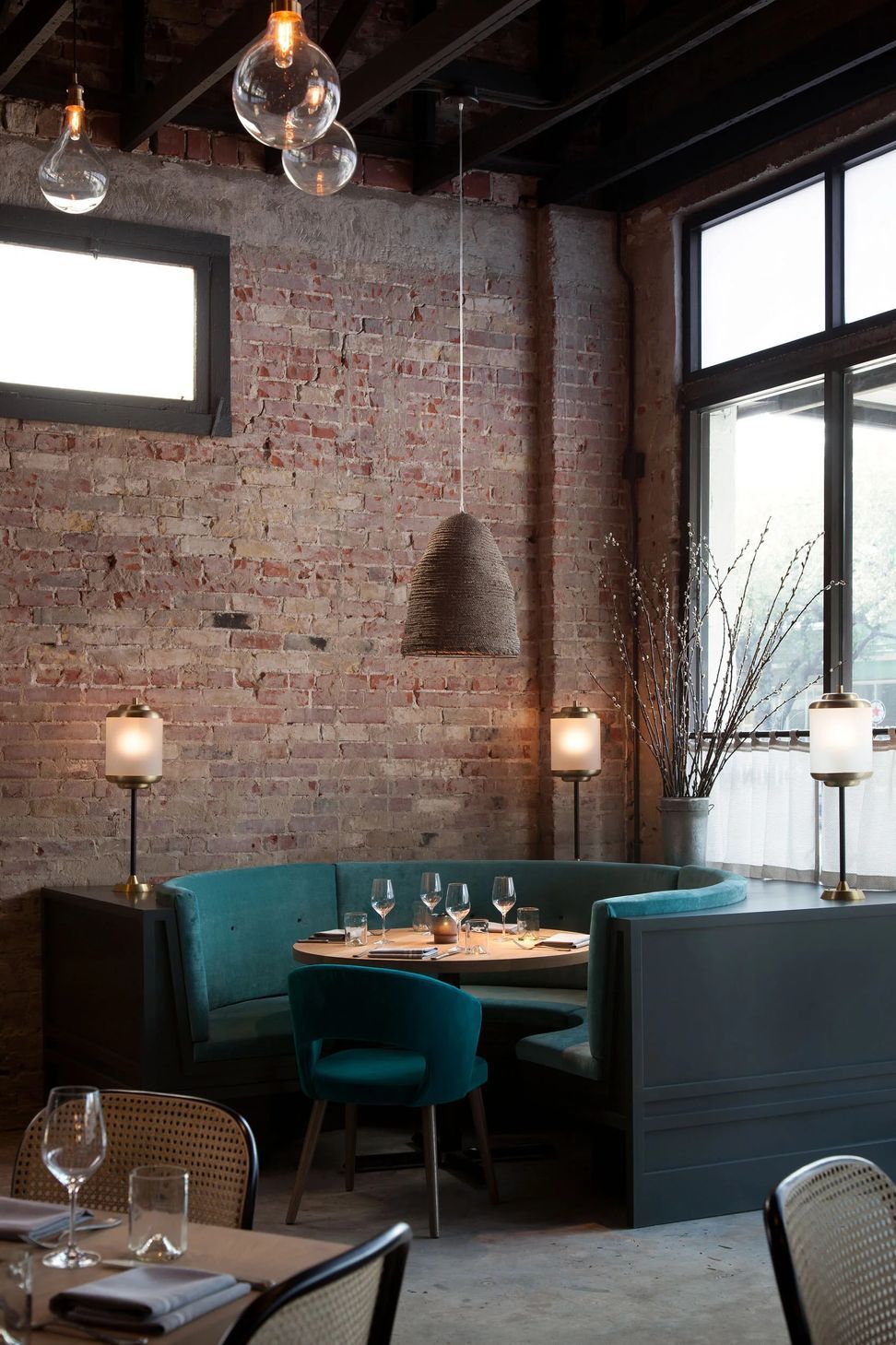 imgi50TheMaverick04-Tavern-Dining-Vignette.jpg