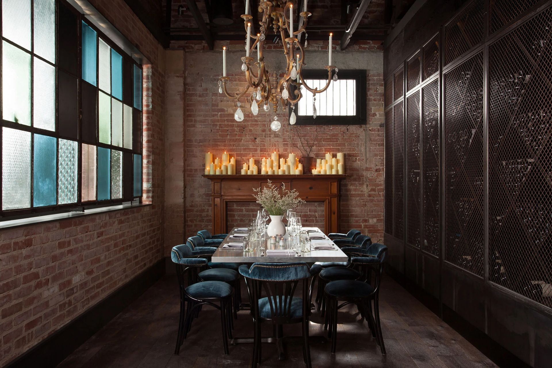 imgi53TheMaverick06-Wine-Room.jpg