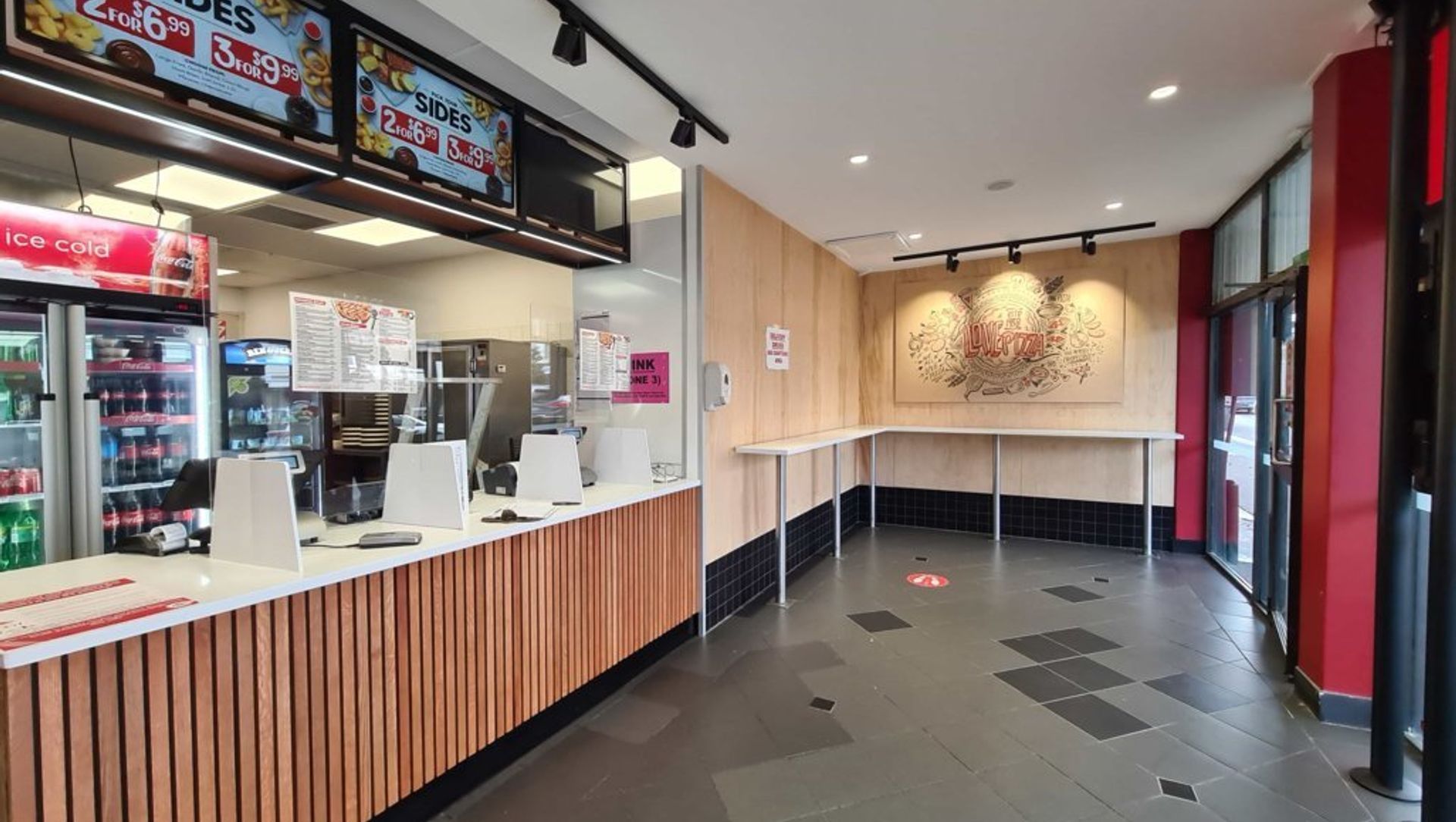 Pizza Hut banner