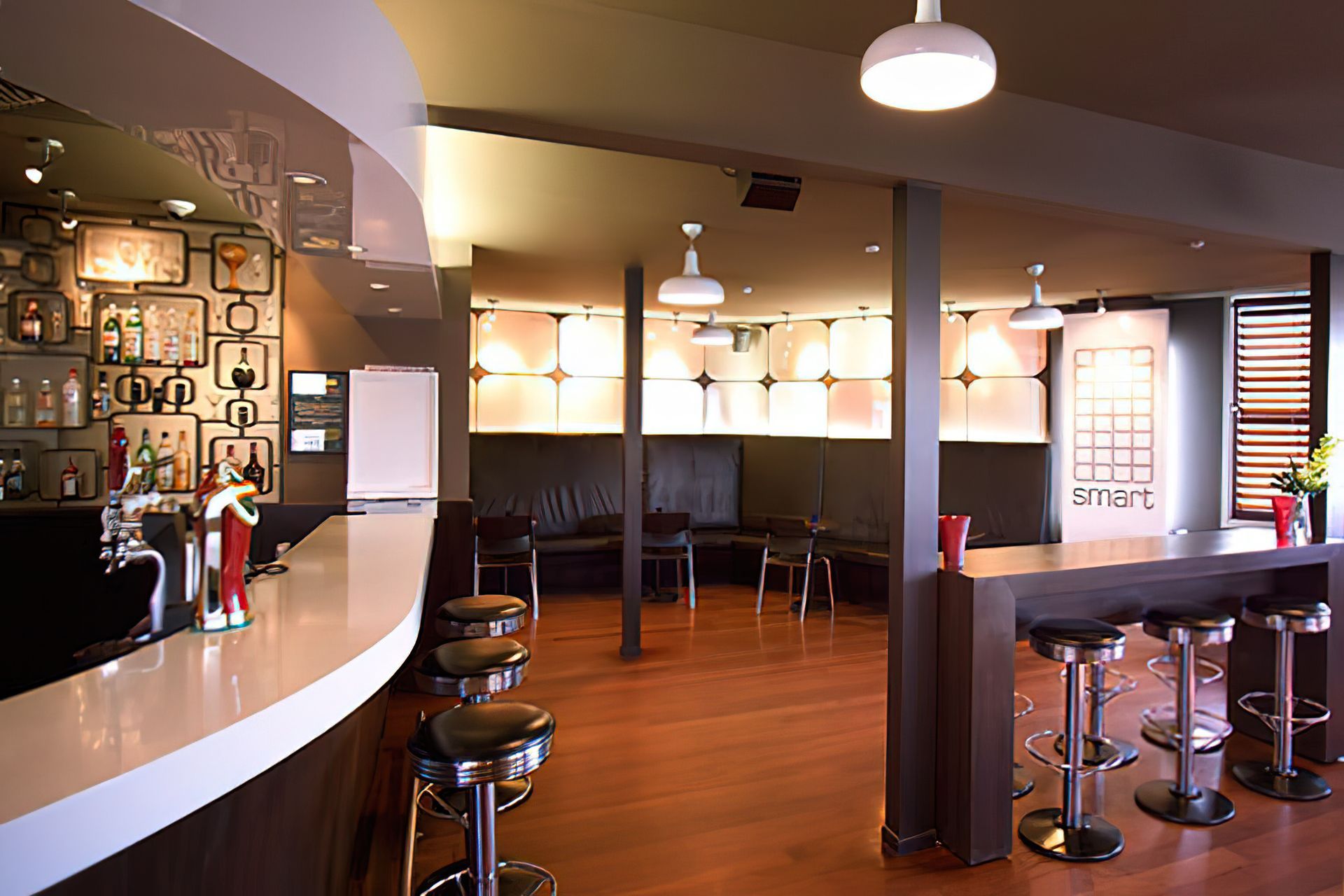 Smart Bar