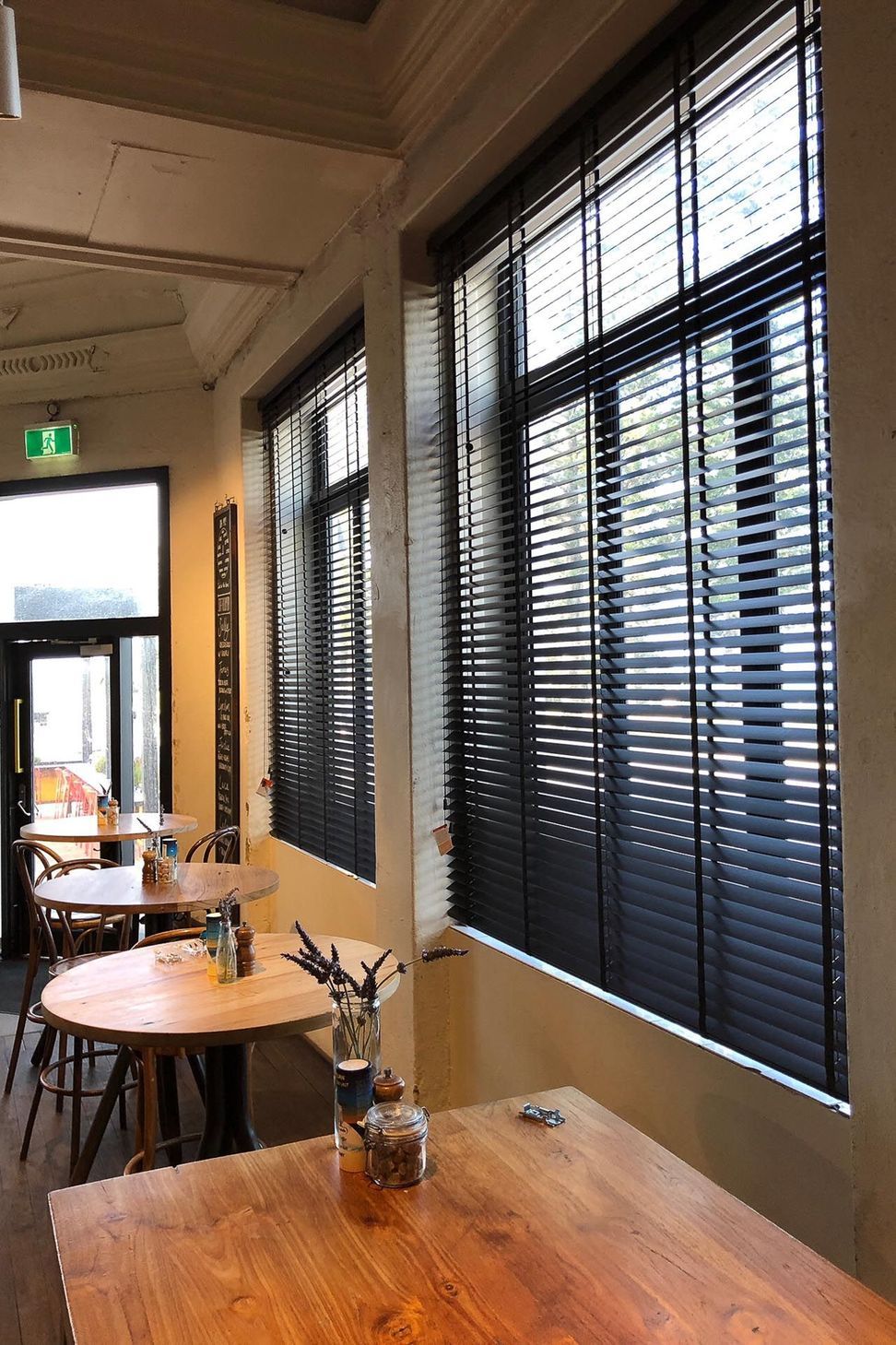 vertilux-il-lido-cottesloe-venetian-blinds-2.jpg