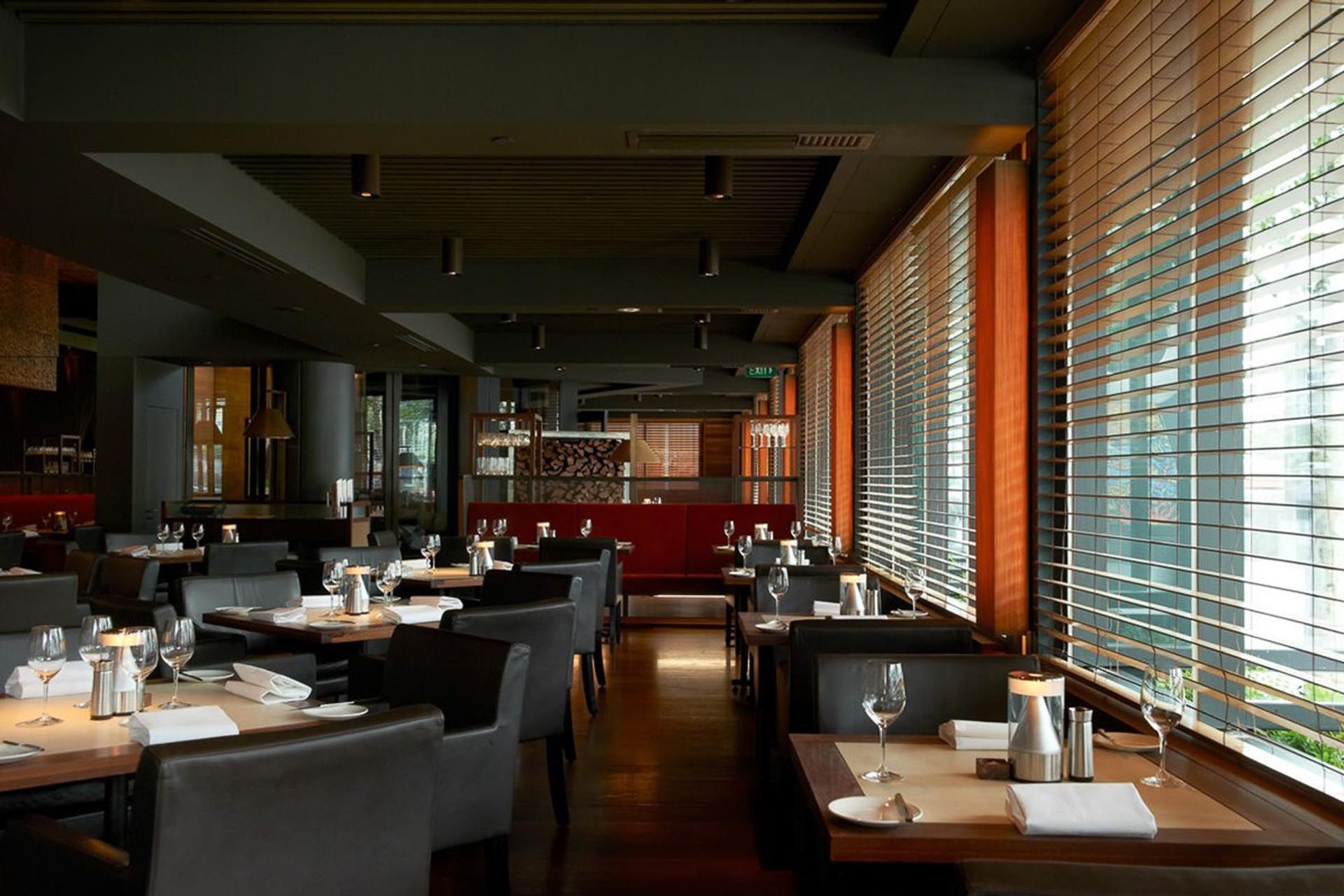 vertilux-rockpool-crown-melbourne-venetian-blinds-7.jpg